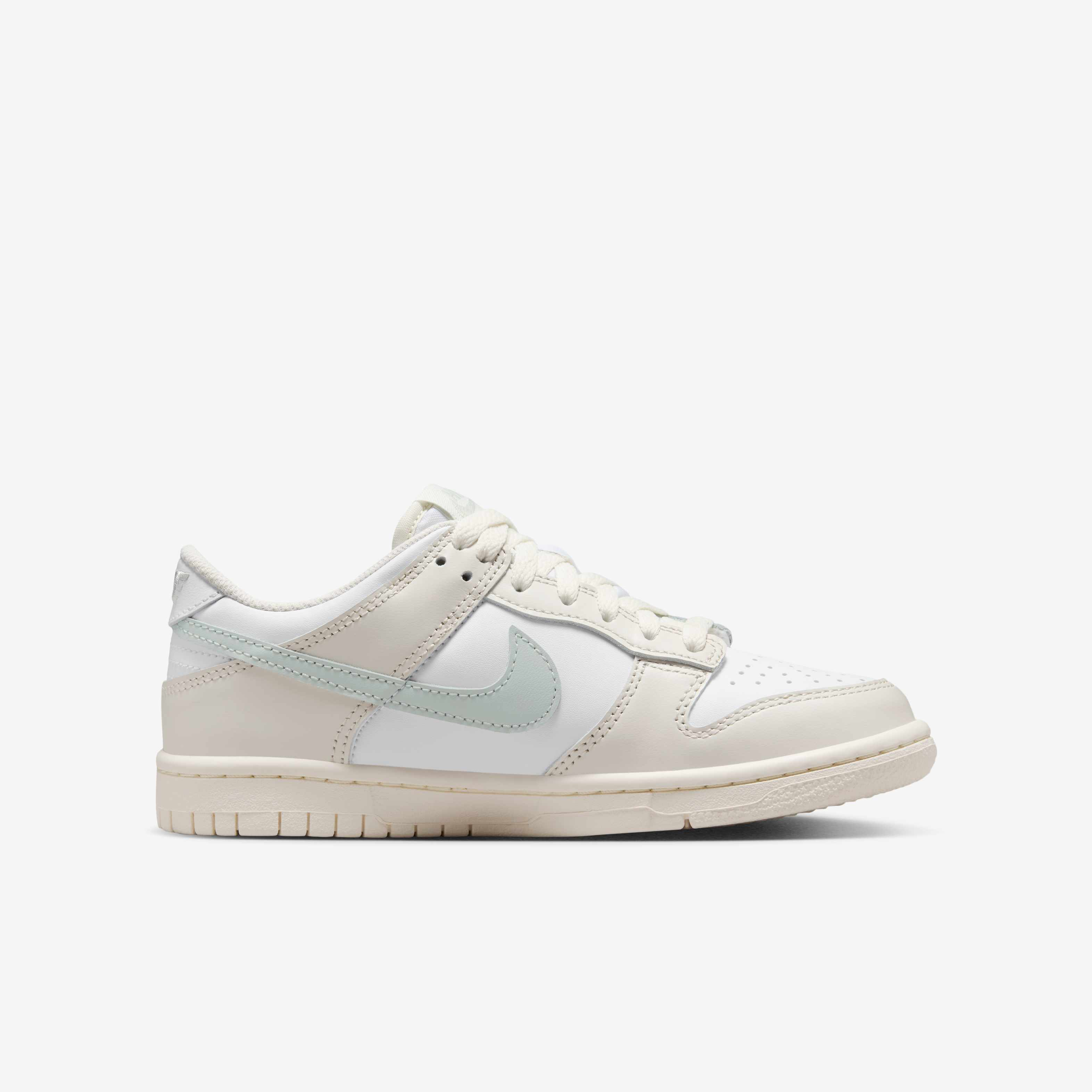 Nike Dunk Low image number 2