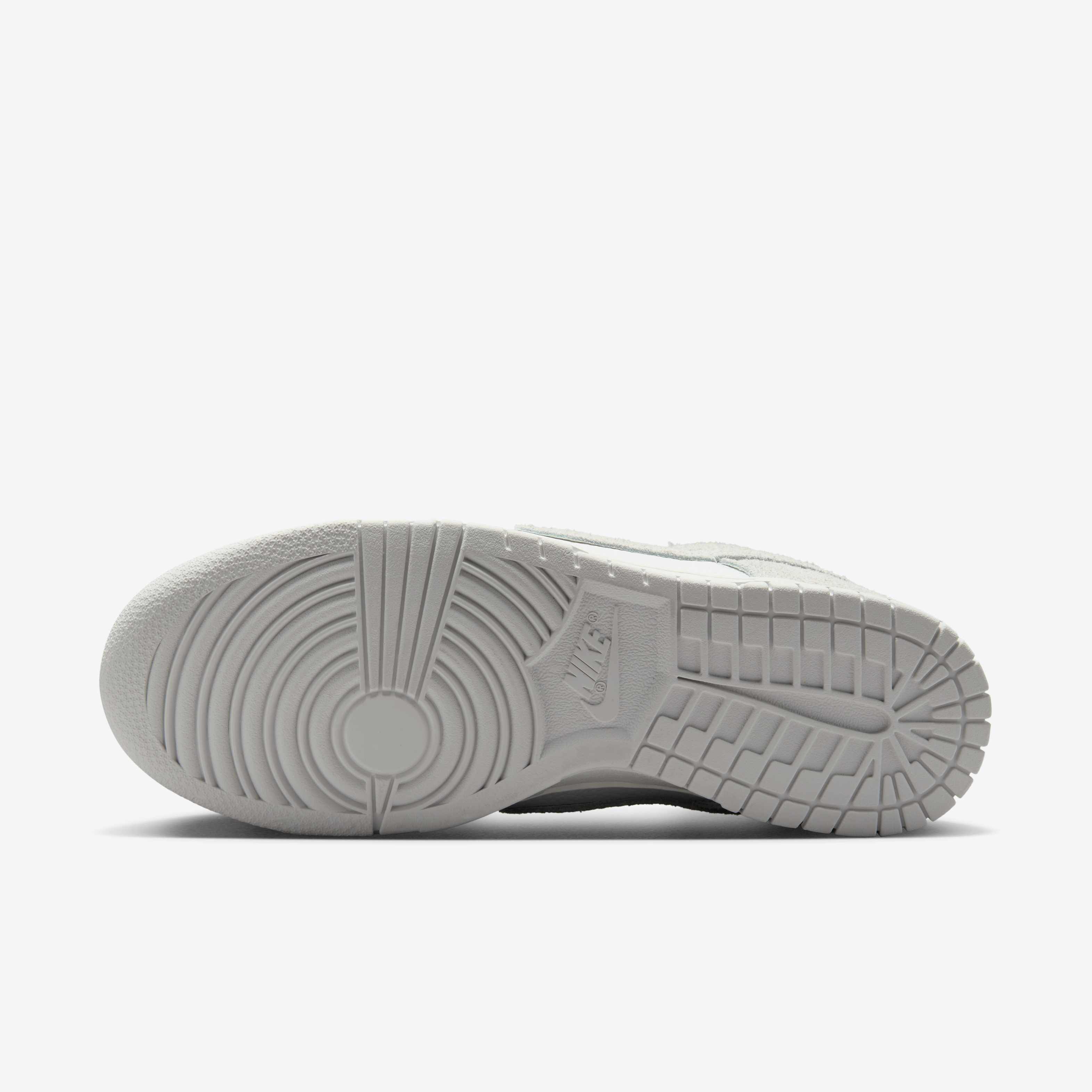 نايكي دانك لو image number 1