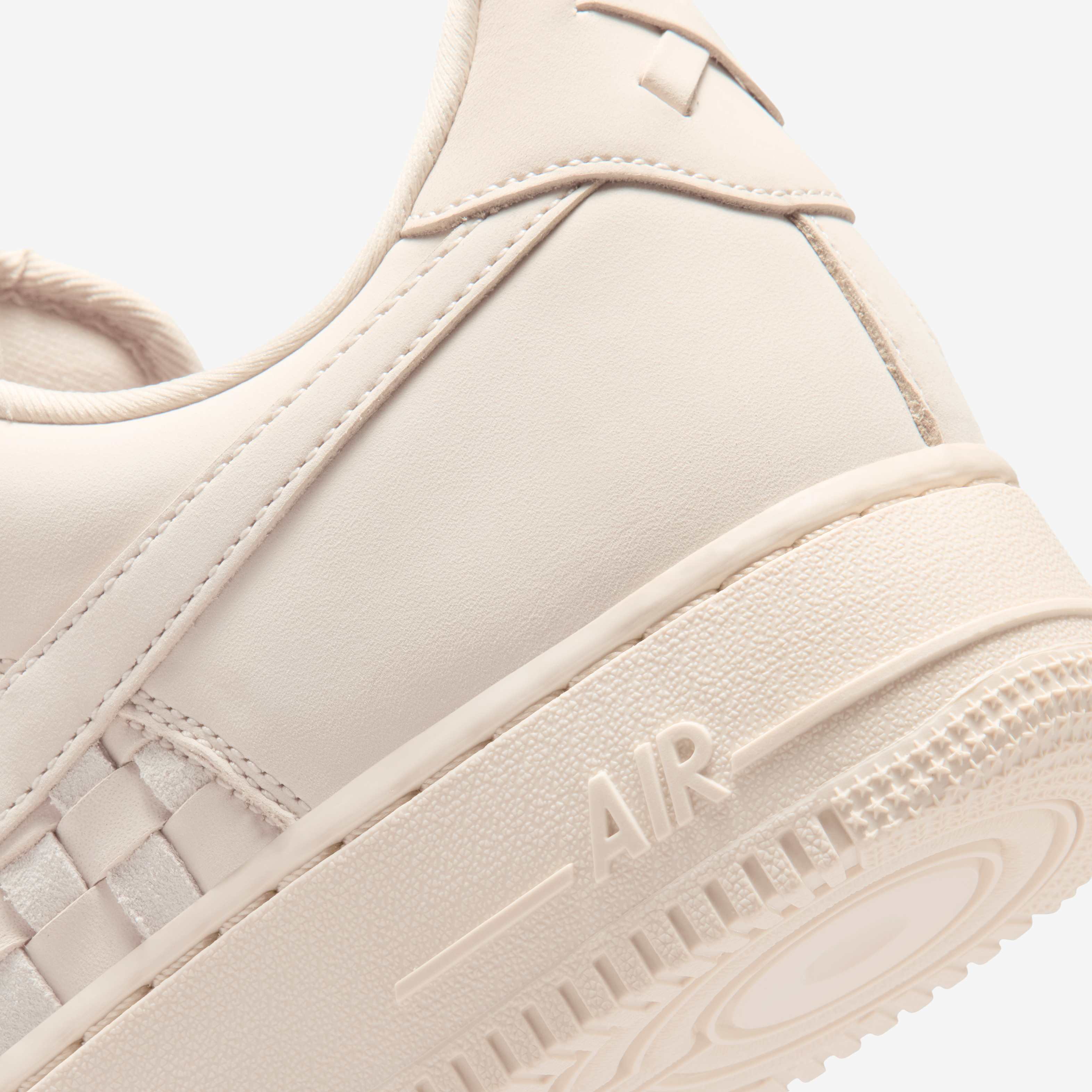 Nike Air Force 1 Low Retro Premium image number 7