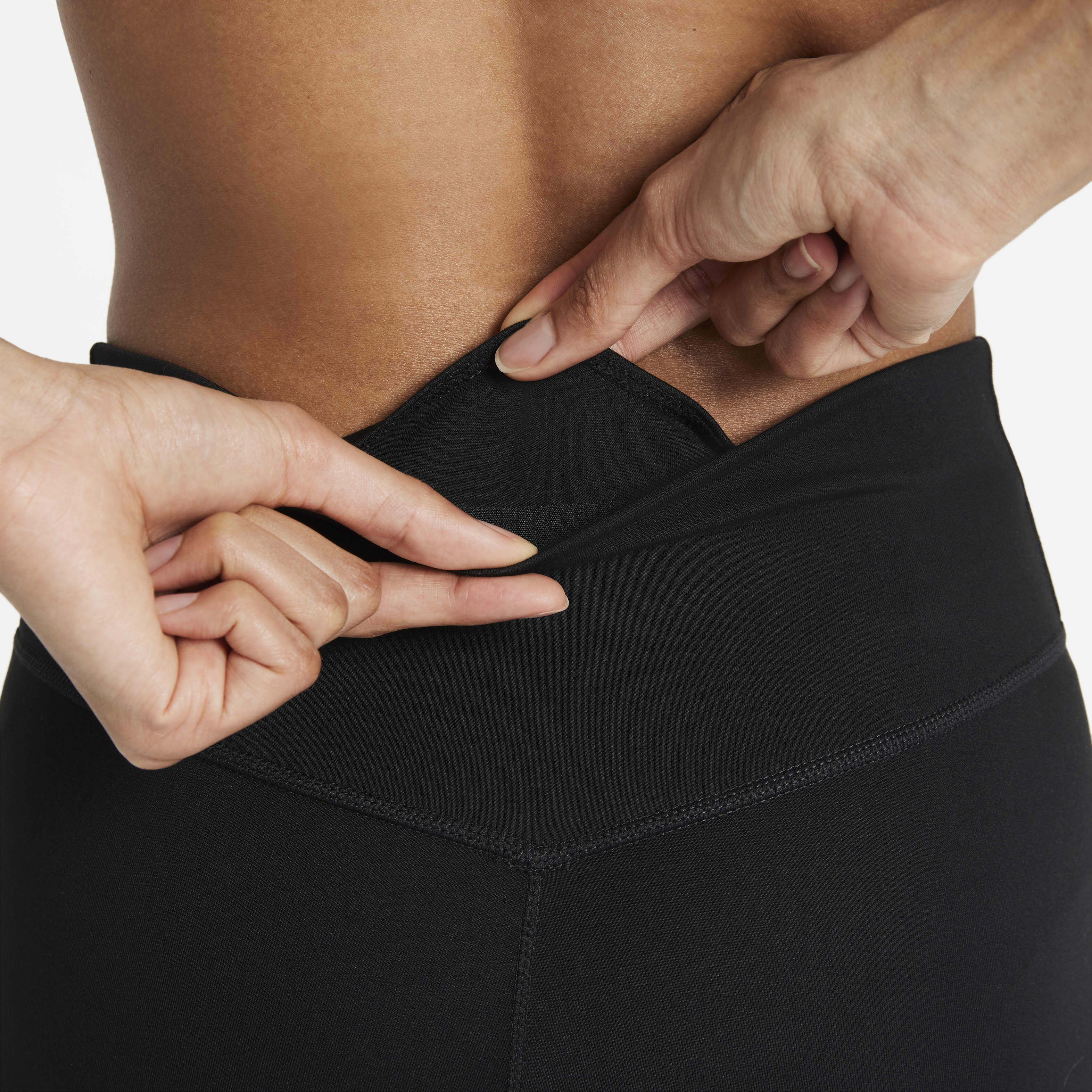 Nike Dri-FIT One Icon Clash image number 4