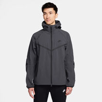 Nike Tech