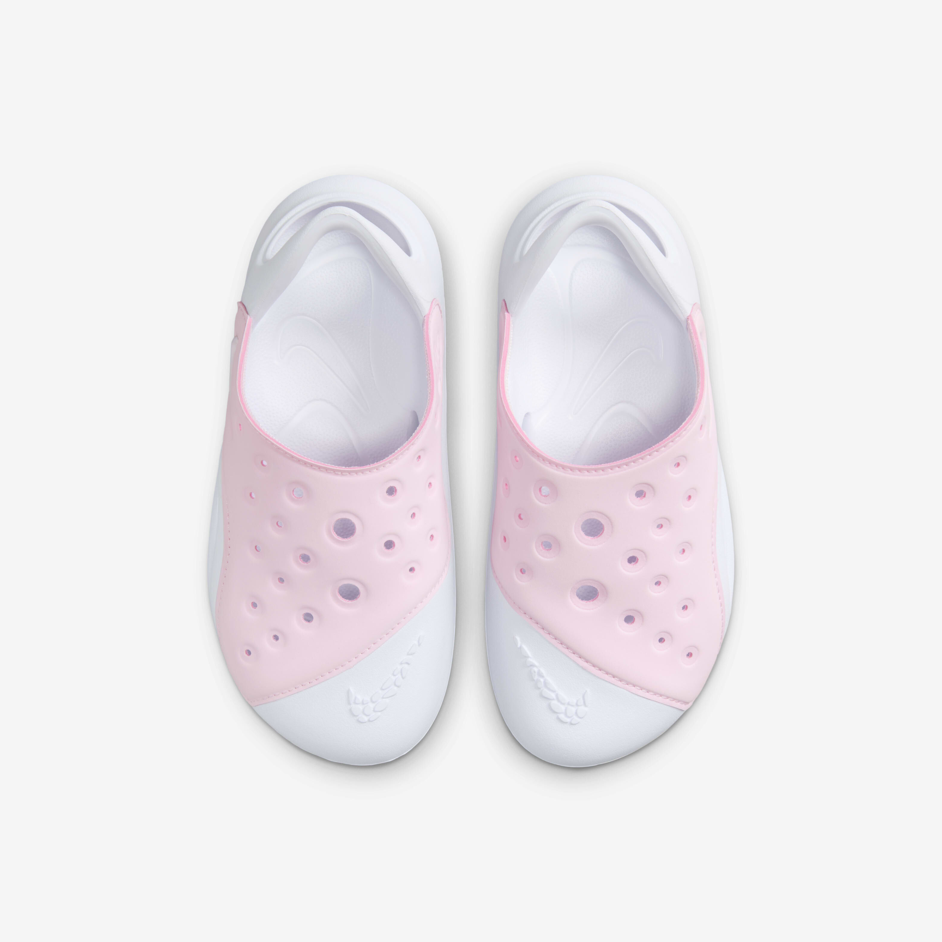 Nike little girl sandals deals