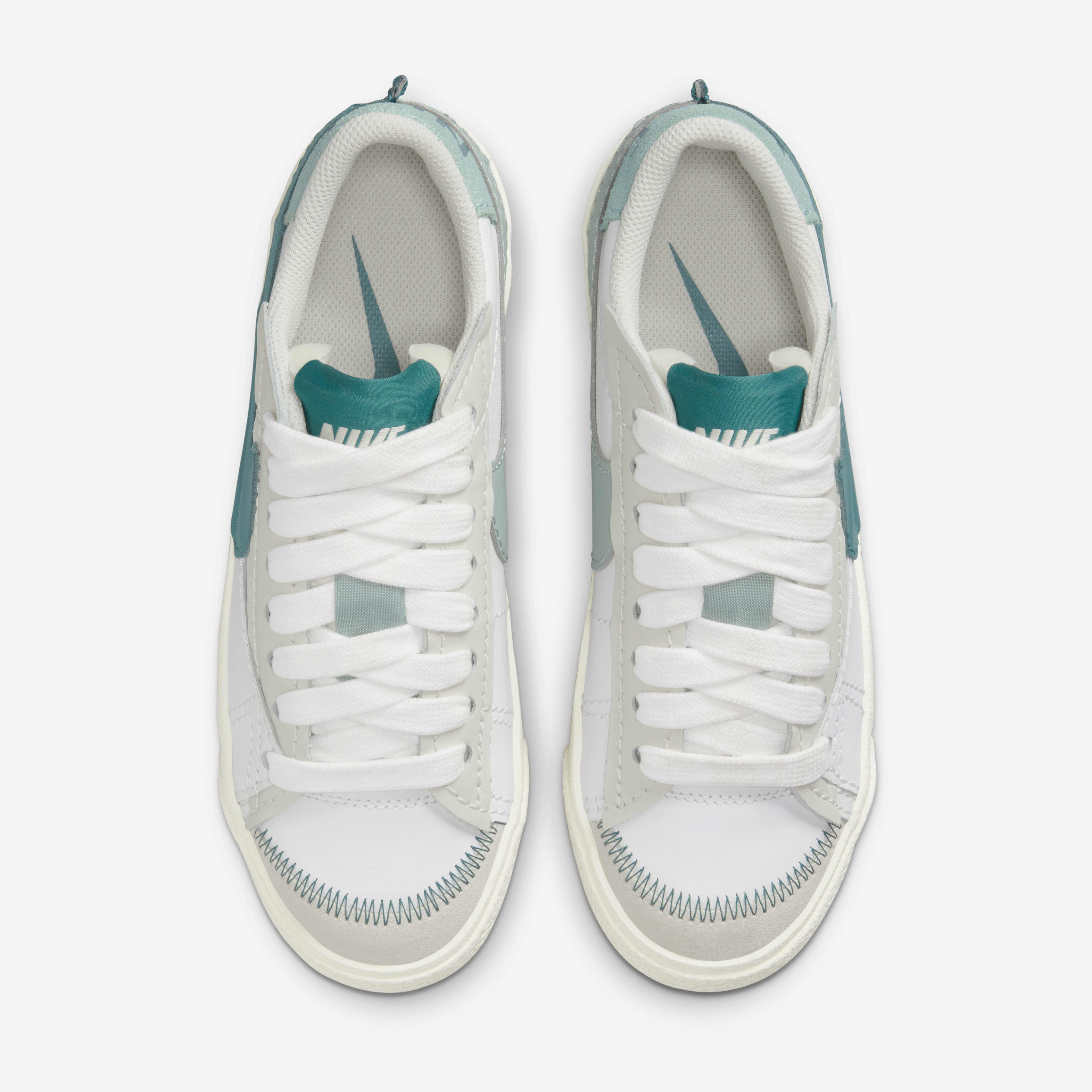 Nike Blazer Low '77 Jumbo image number 3