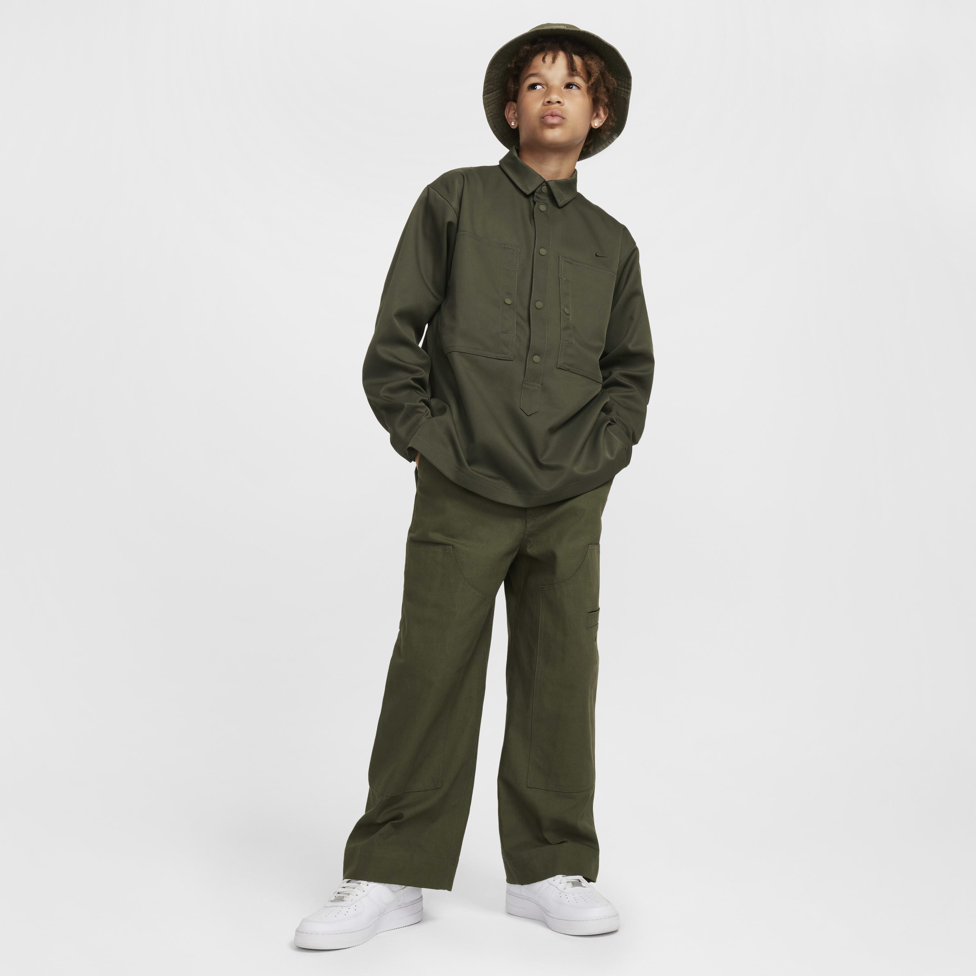 نايكي سبورتسوير ميترو جراوند image number 6