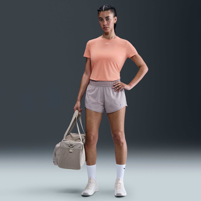 نايكي ون كلاسيك image number 3 نايكي ون كلاسيك image number 3