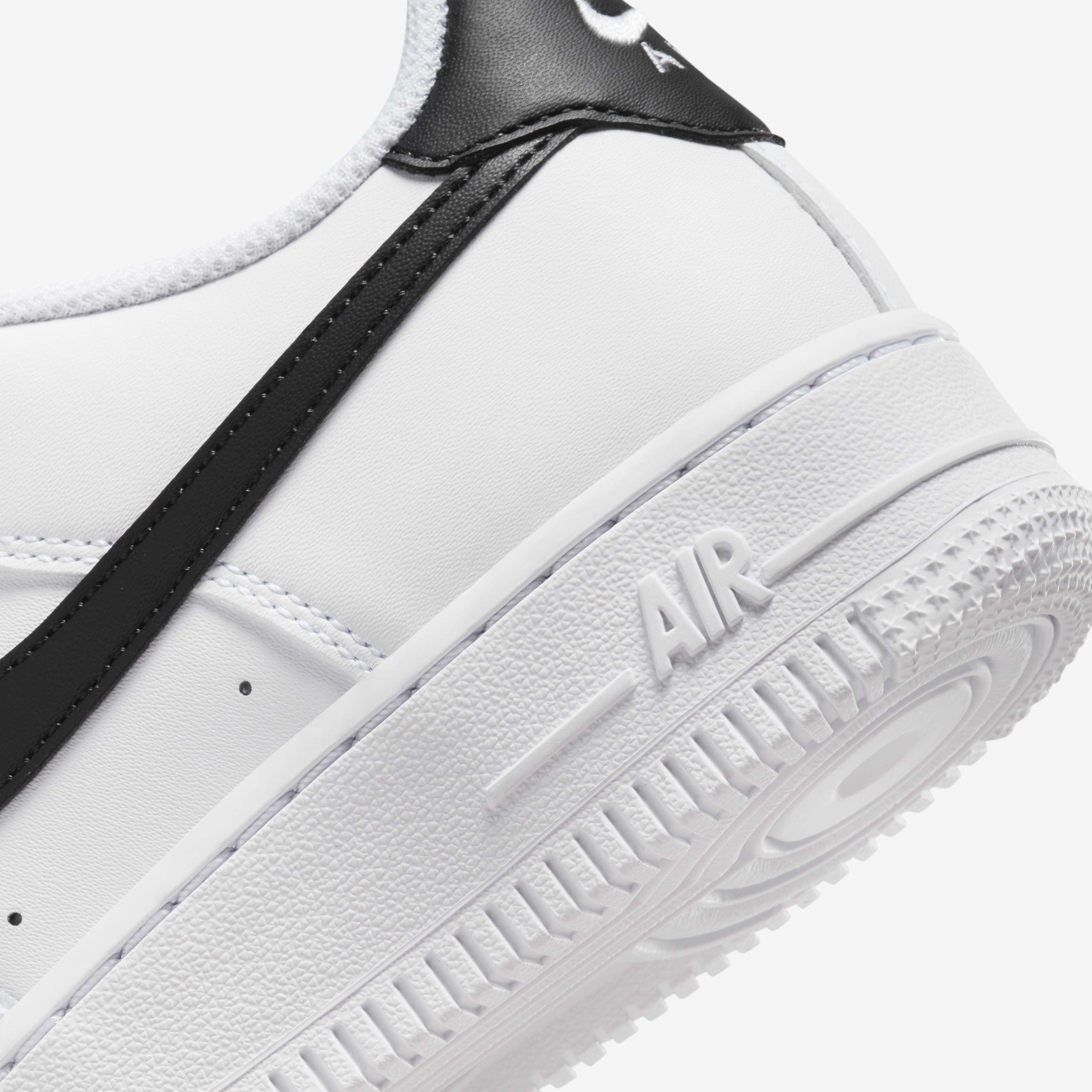Buy Nike Air Force 1 Older Kids Shoes Nike Kuwait Official