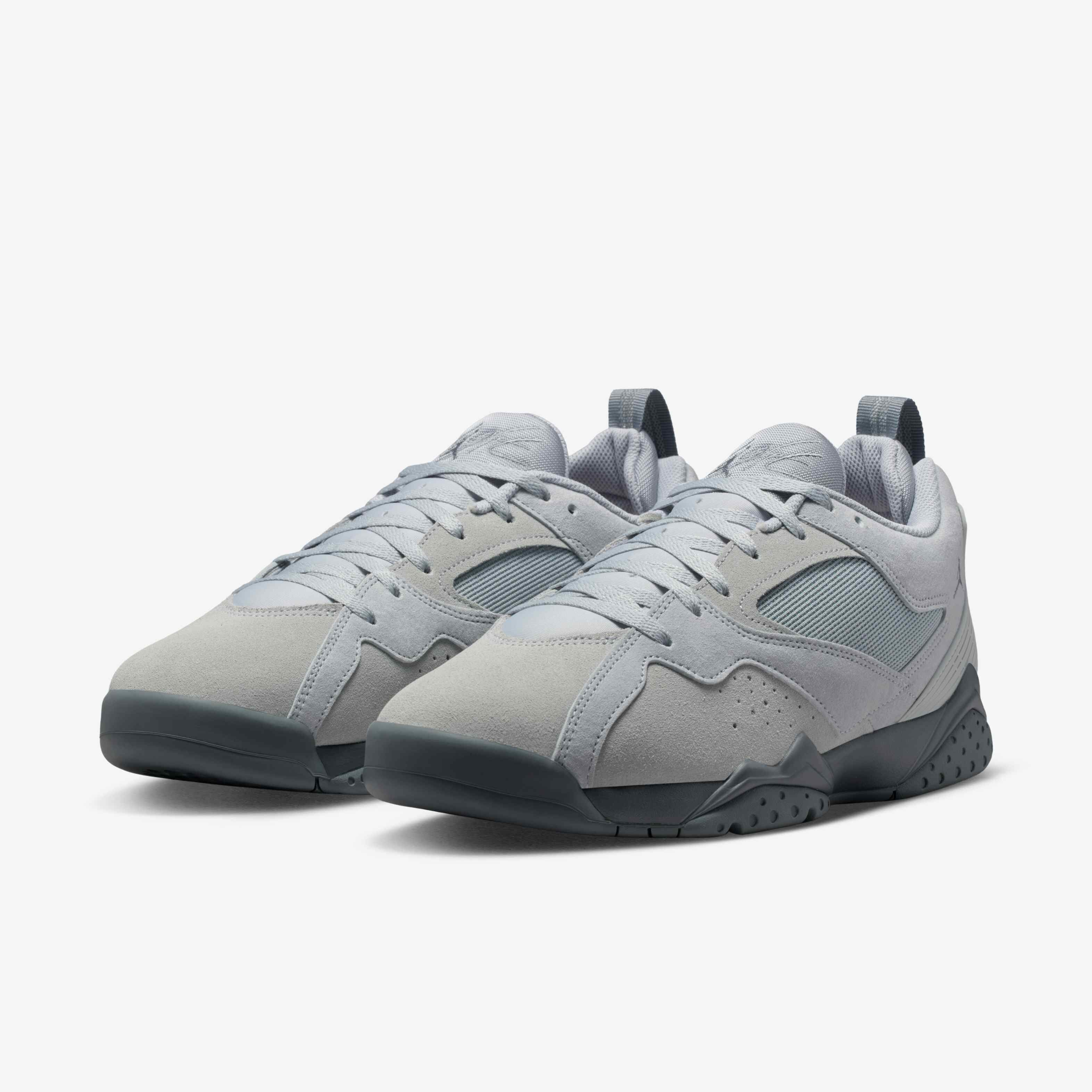 Jordan バスケットボールシューズ 23 グレー Jordan 23 Breakout Gray - 881449-003 for Sale | Authenticity