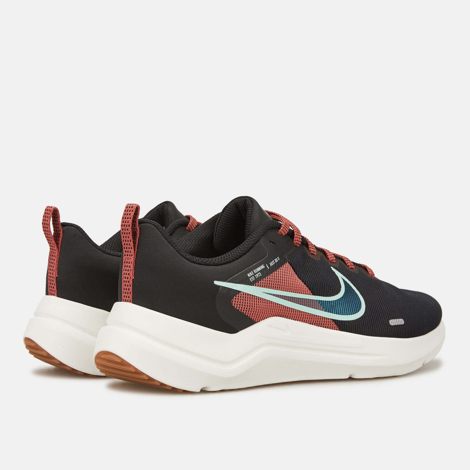 Women's Downshifter 12 Road Running Shoe image number 2