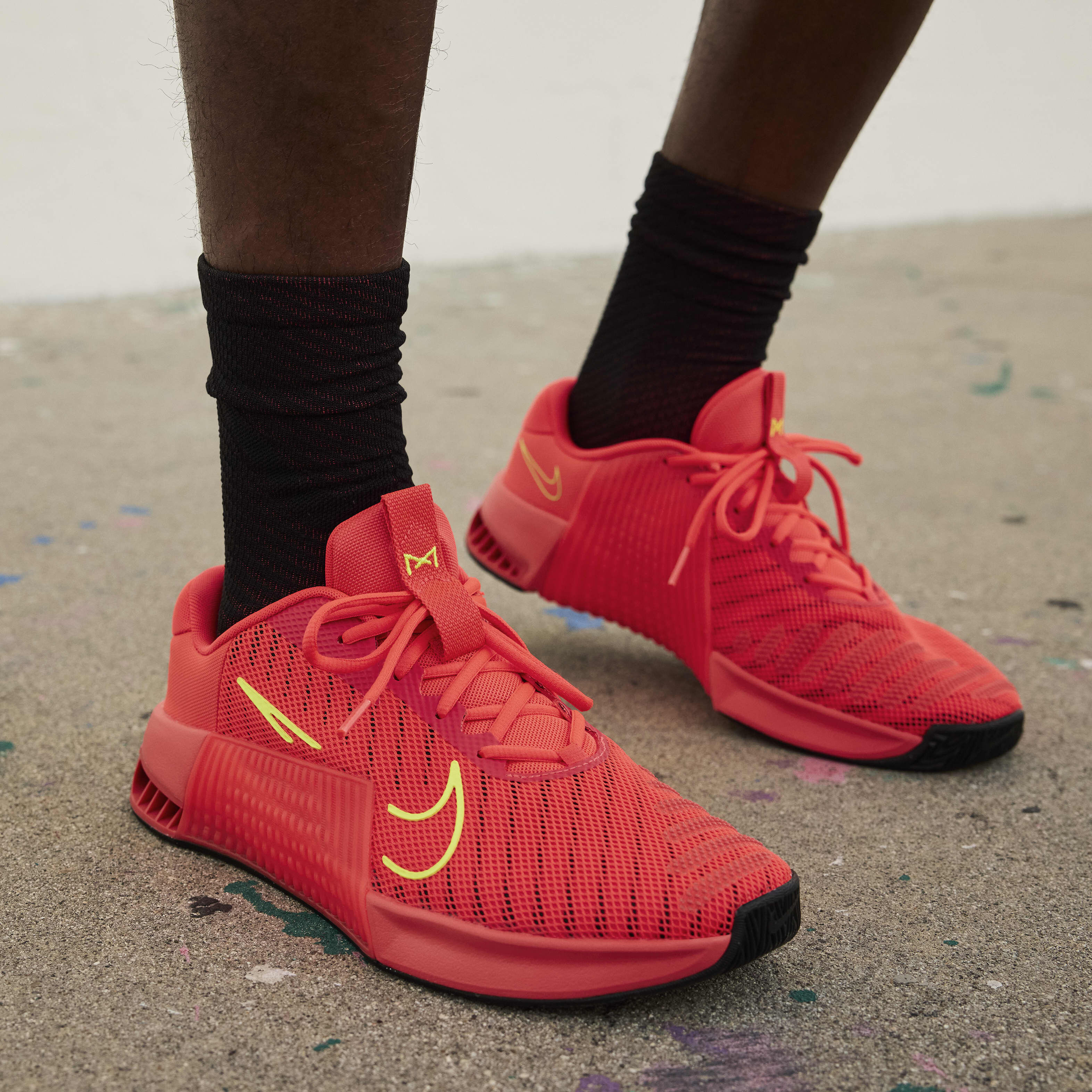 Buy Nike Metcon 9 Men's Workout Shoes - Bright Crimson/Black/Volt