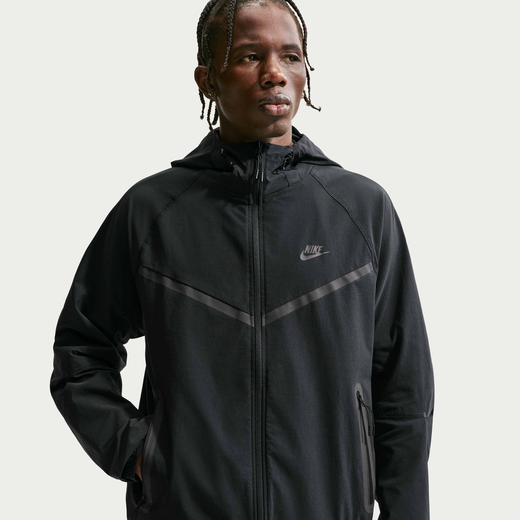 Nike Tech