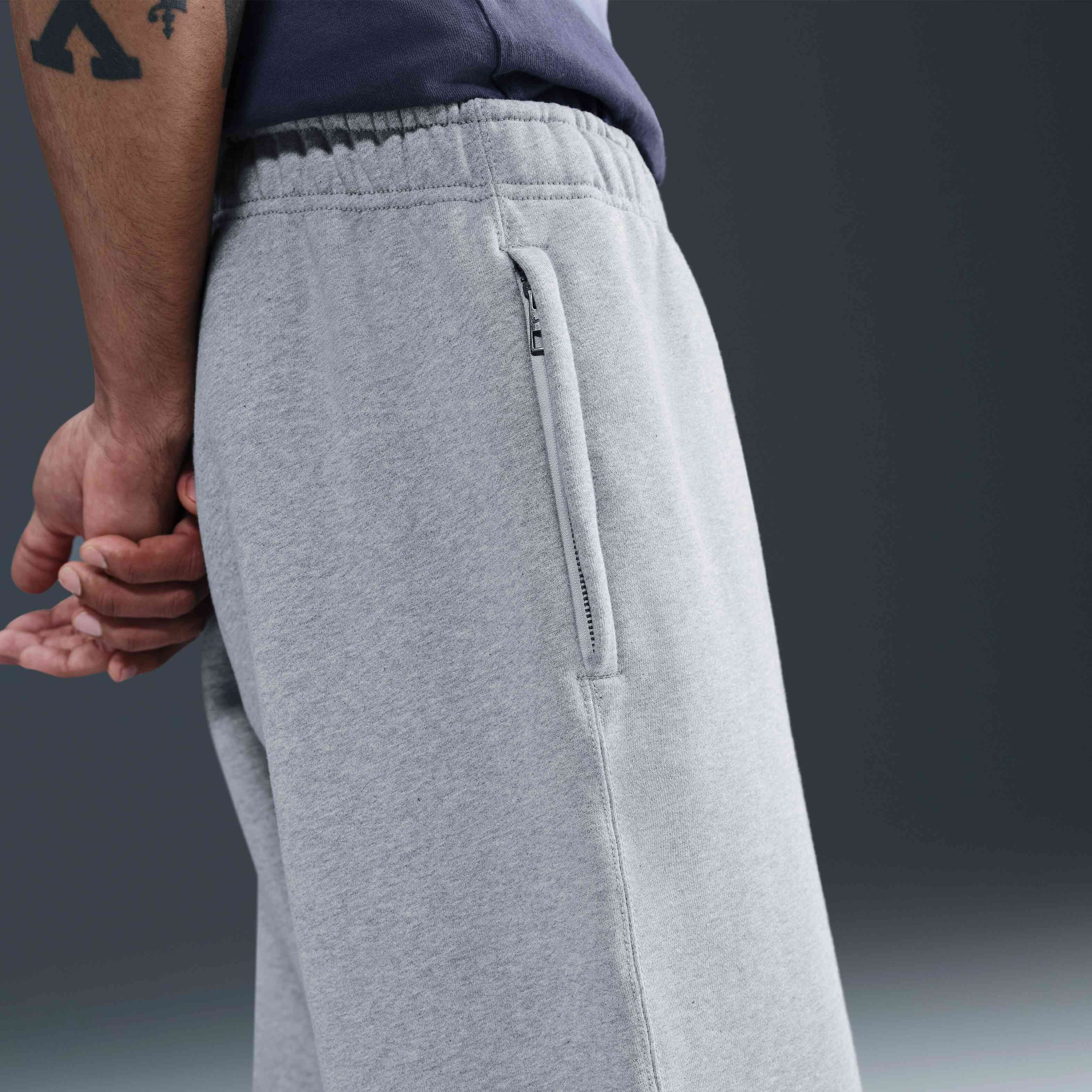 نايكي سولو سووش image number 2