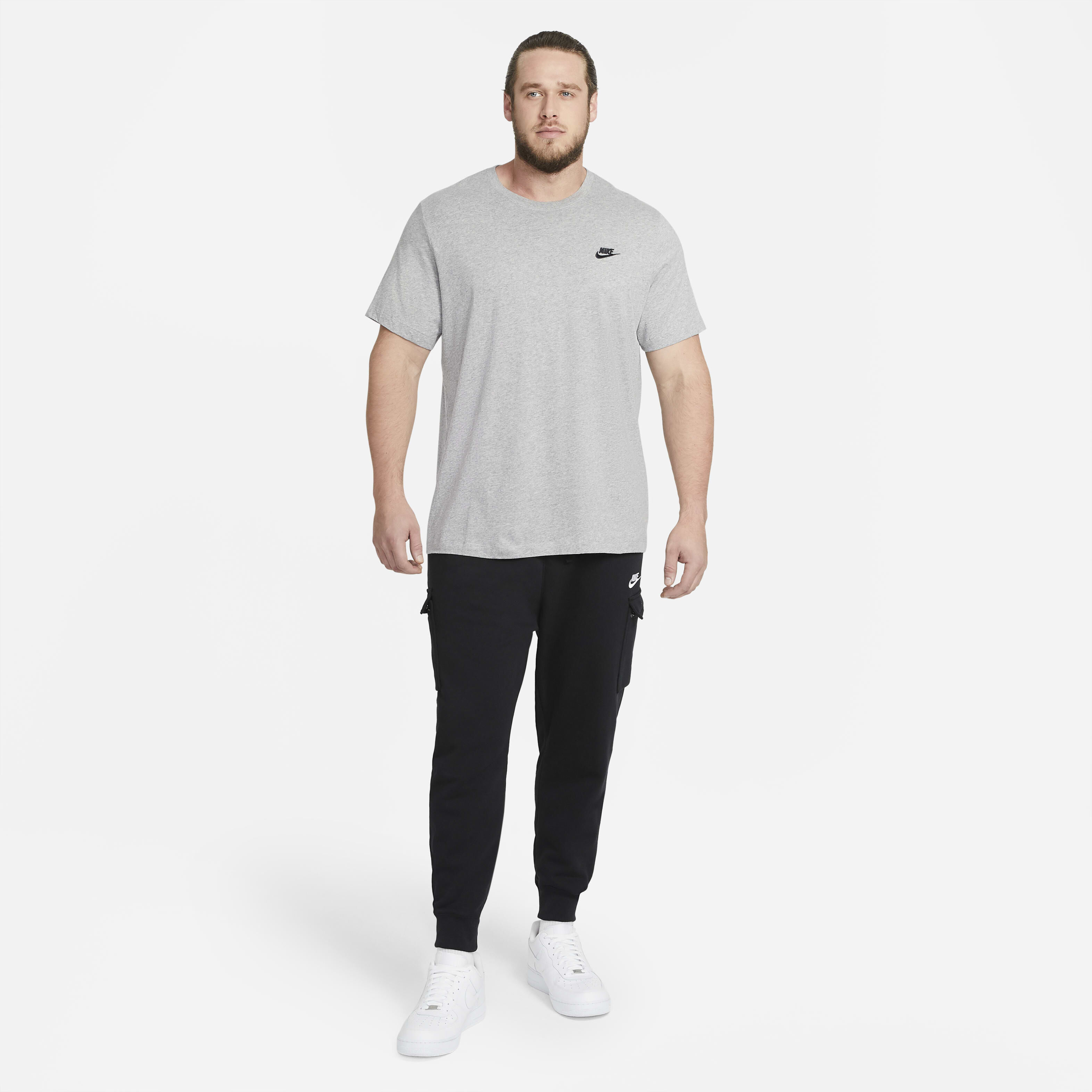 ★ Nike★ Sportswear Club T-Shirt M Dark Grey Heather Black Mens Nike Sportswear Club T-Shirt Dark Grey Heather/Black X