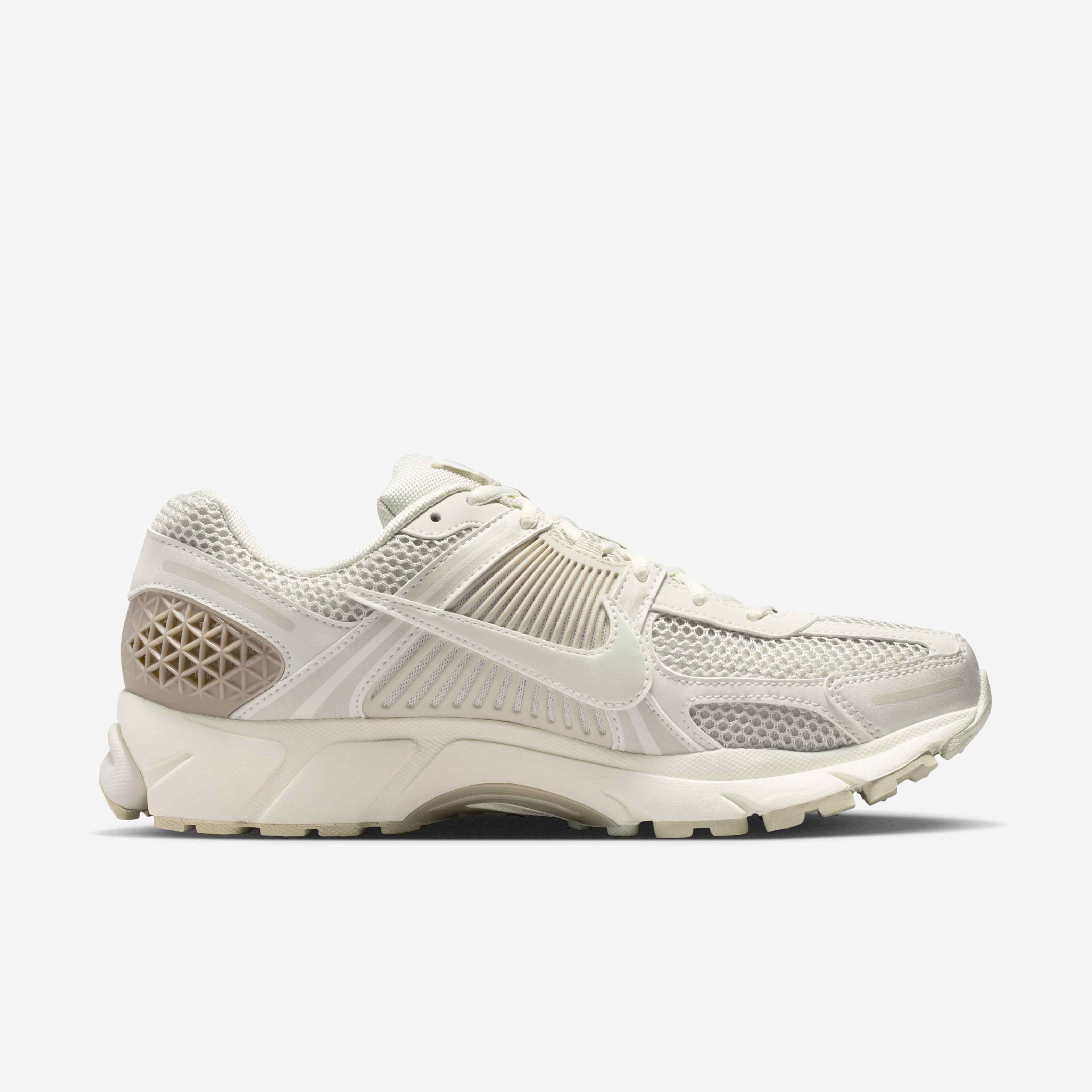 Nike Zoom Vomero 5 image number 2