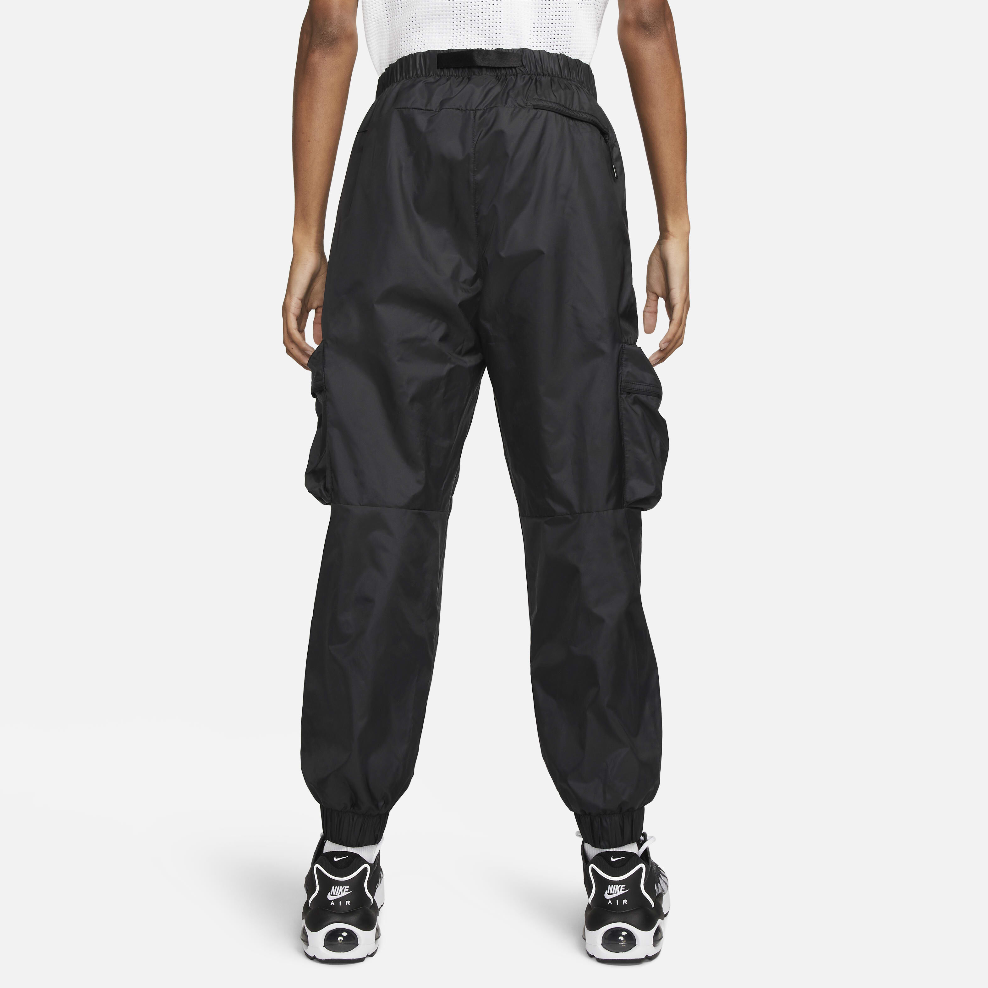 Nike shell track pants online