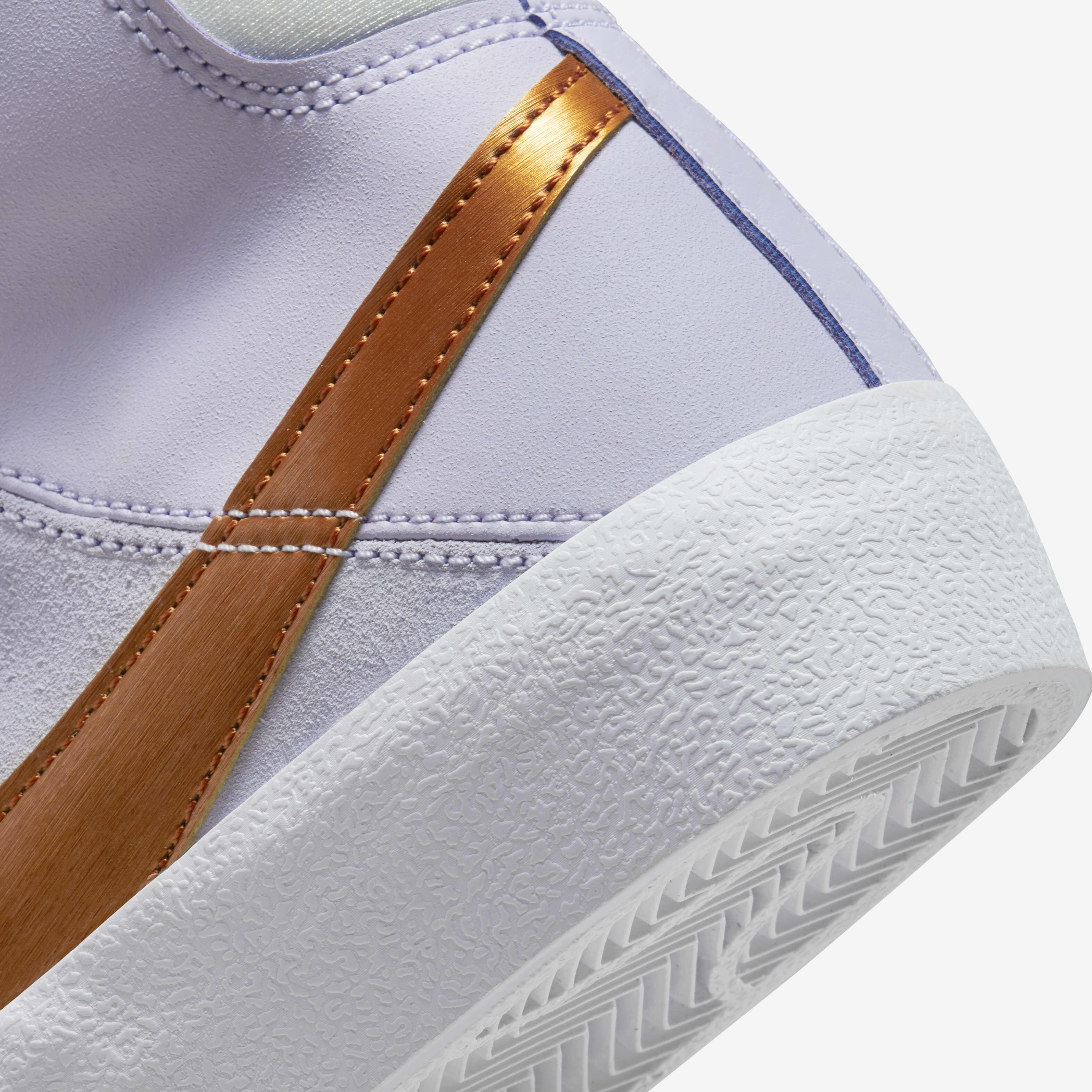 Nike Blazer Mid '77 Dance image number 7