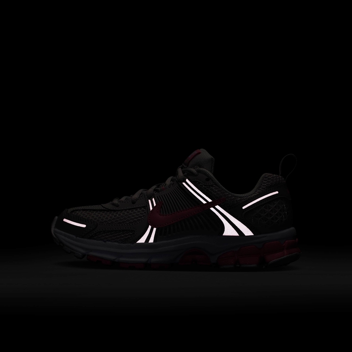 Nike Vomero 5 image number 8 Nike Vomero 5 image number 8