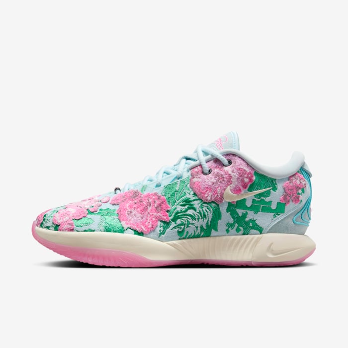 LeBron XXI Premium image number 0 LeBron XXI Premium image number 0