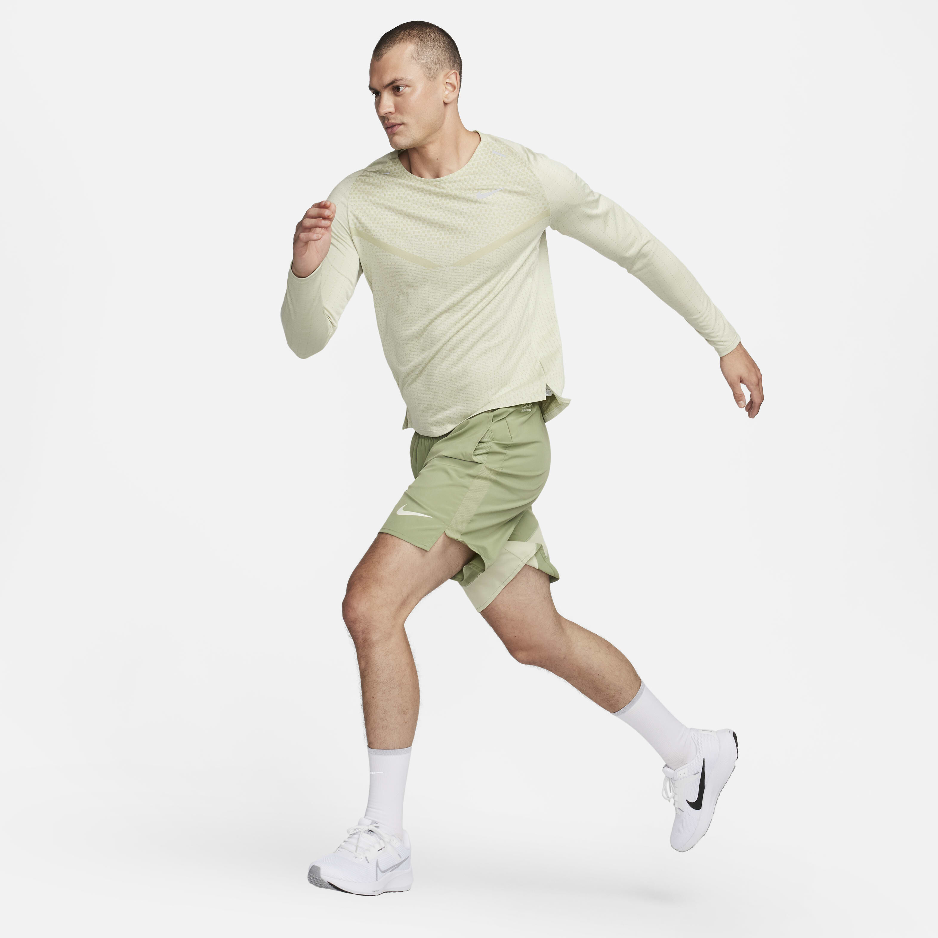 Nike TechKnit image number 6