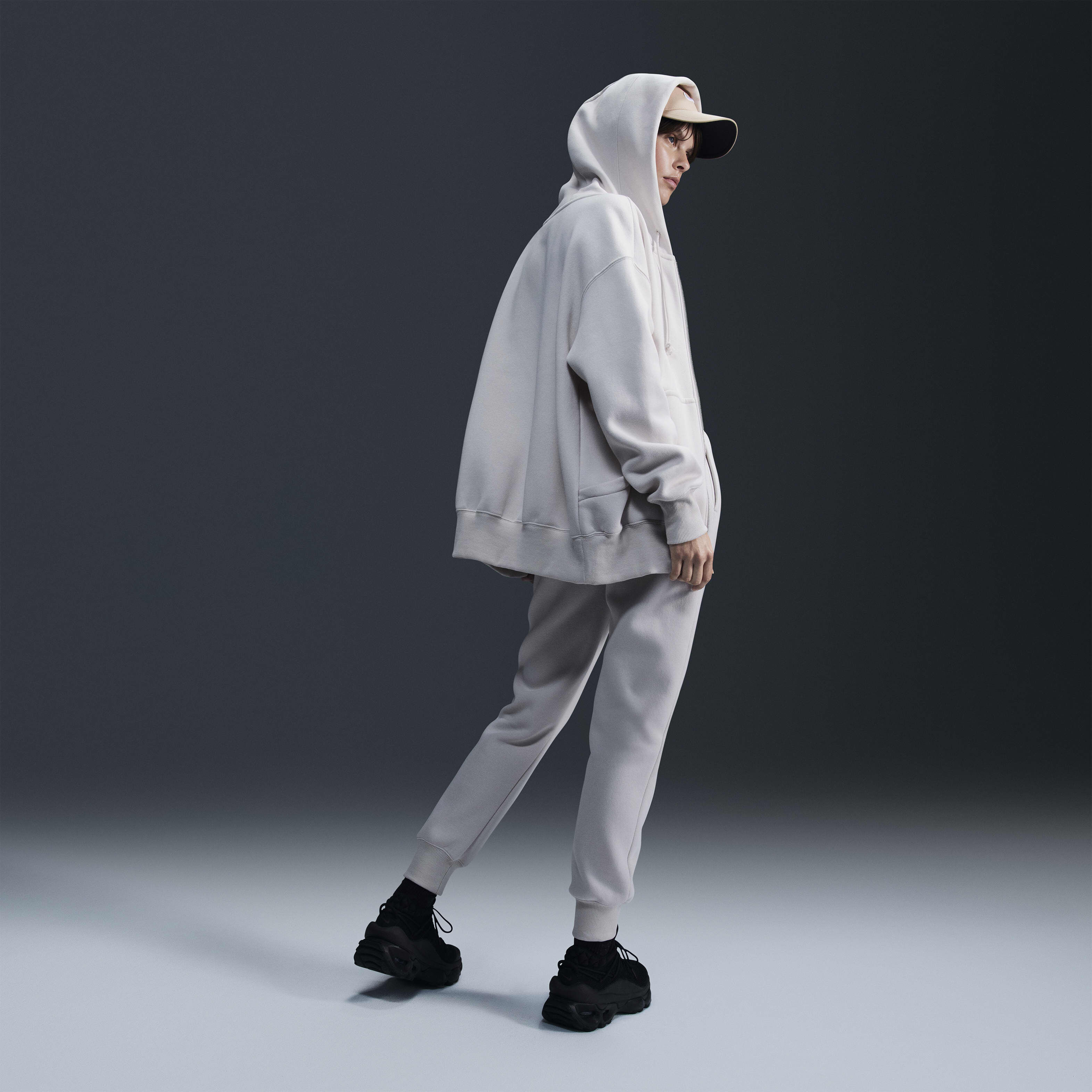 Nike Sportswear Phoenix Fleece image number 4