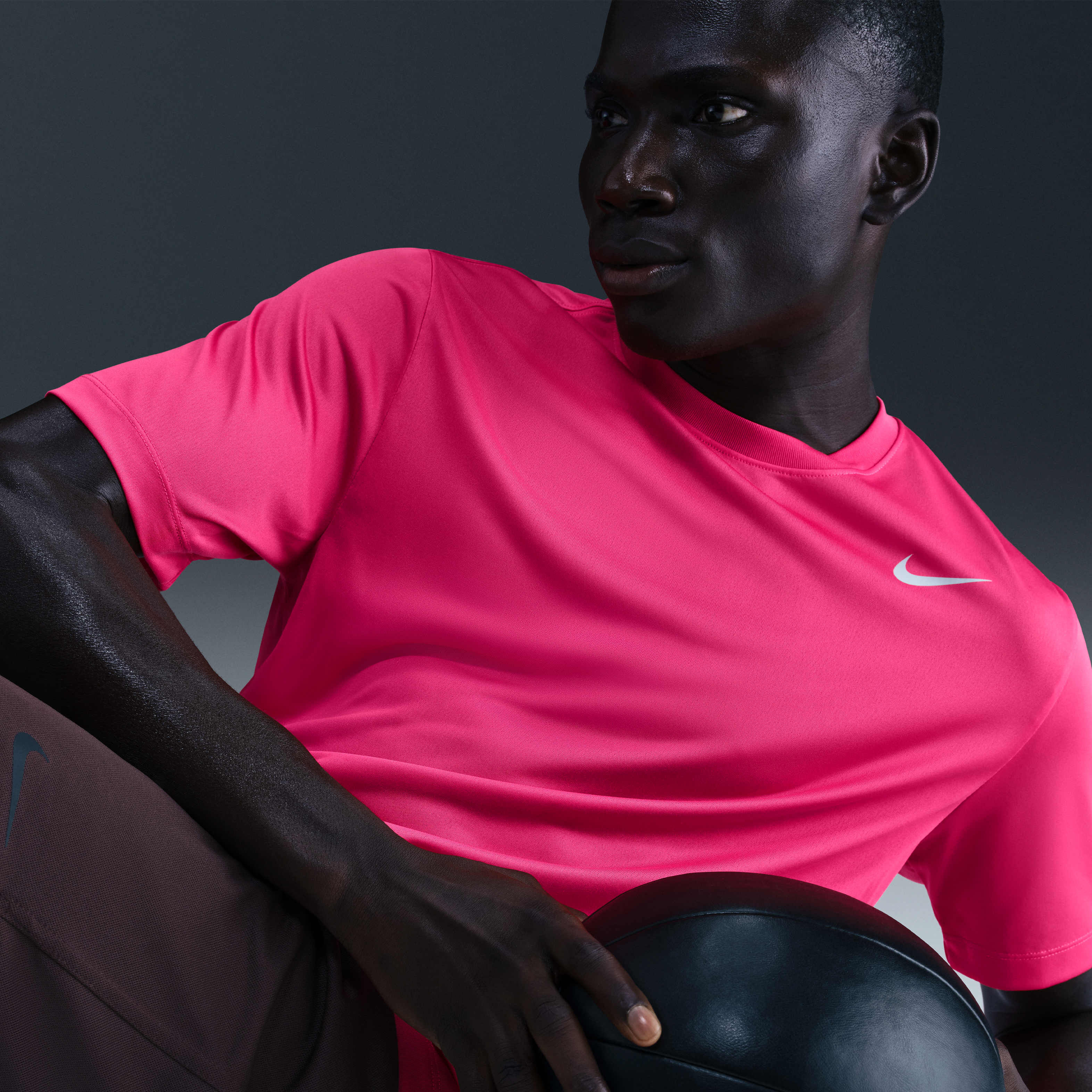 Nike Dri-FIT Legend image number 2