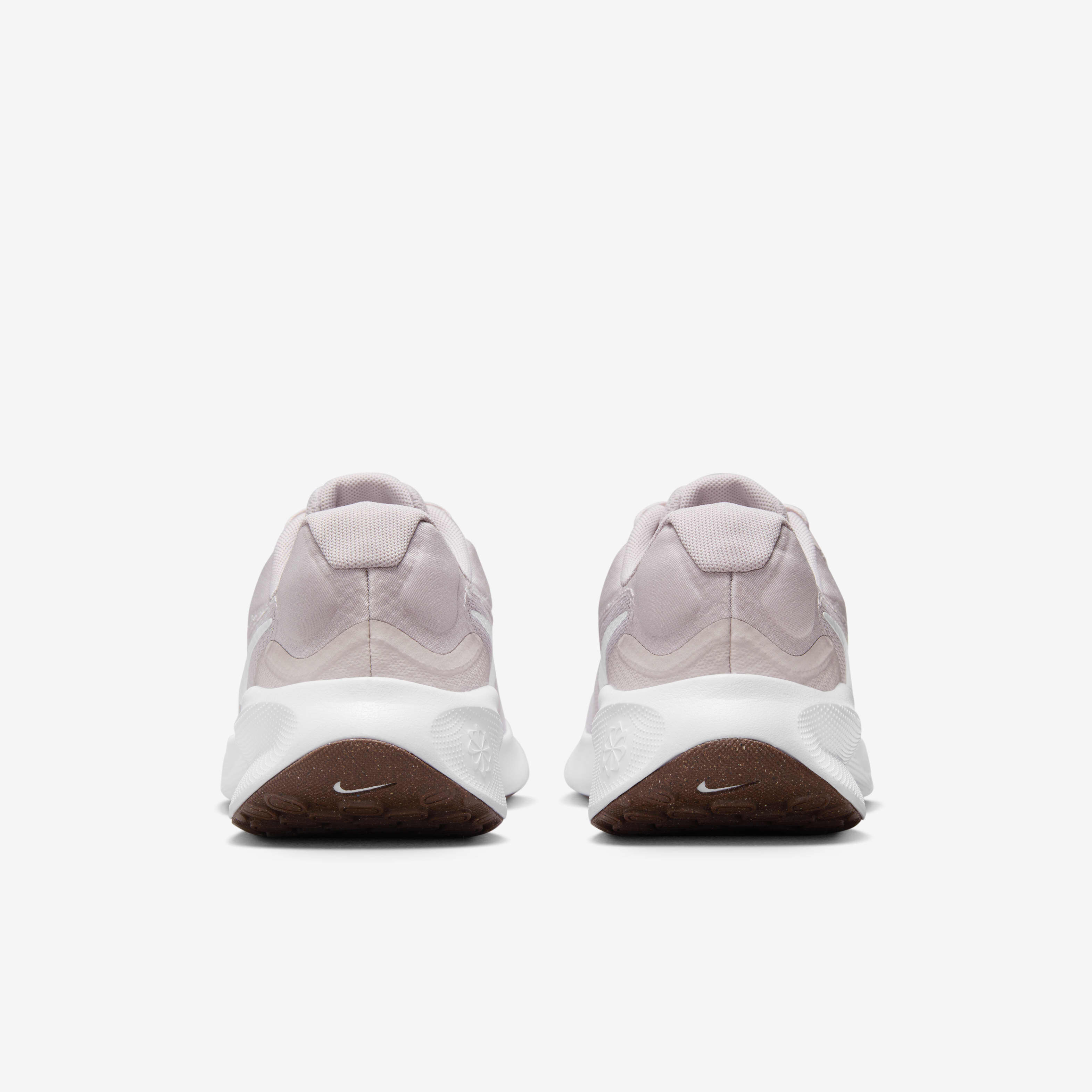 Nike revolution 4 platinum pink on sale
