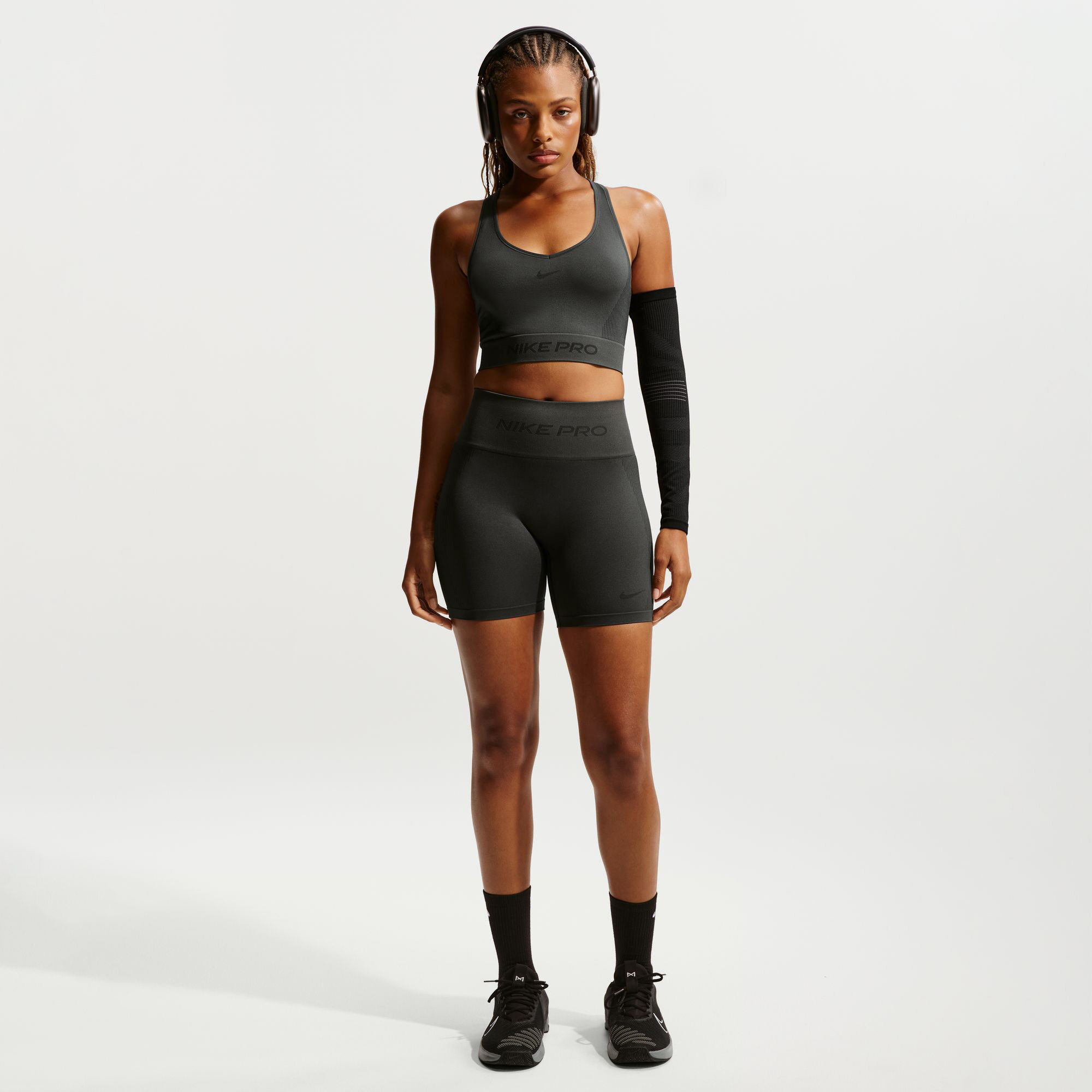Nike Pro Seamless image number 0