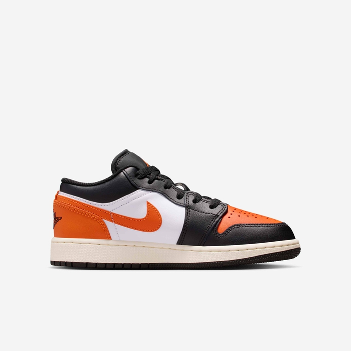 Air Jordan 1 Low image number 2 Air Jordan 1 Low image number 2