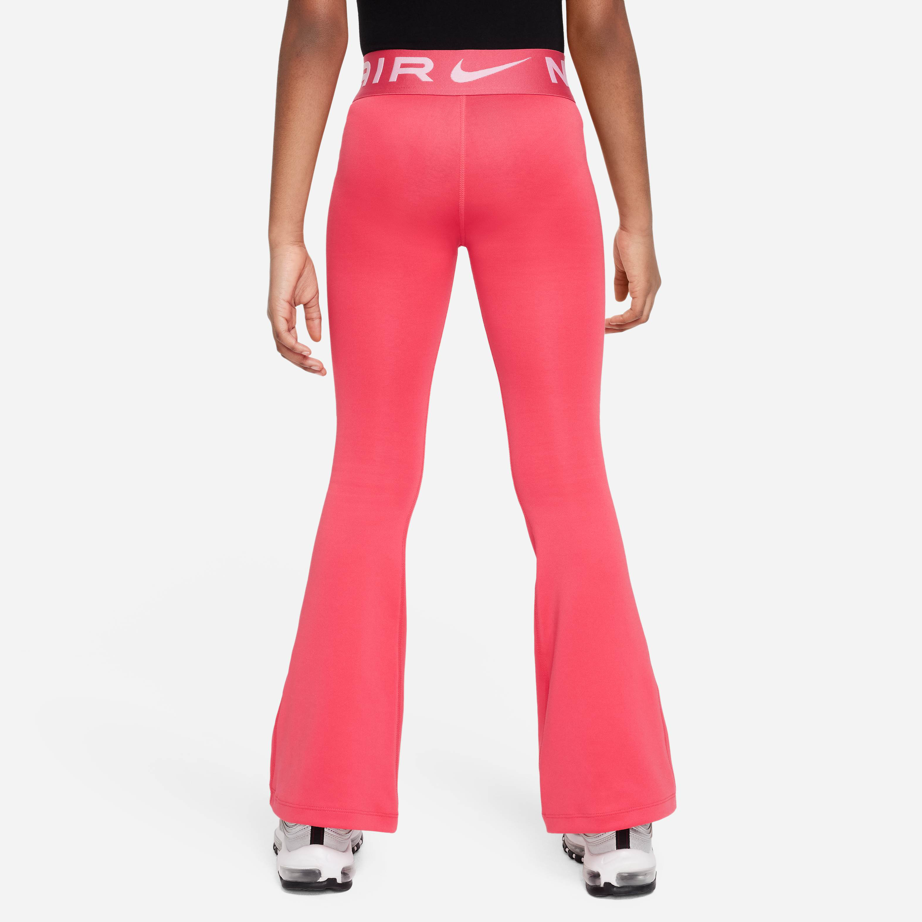 اير ايسنشال image number 1