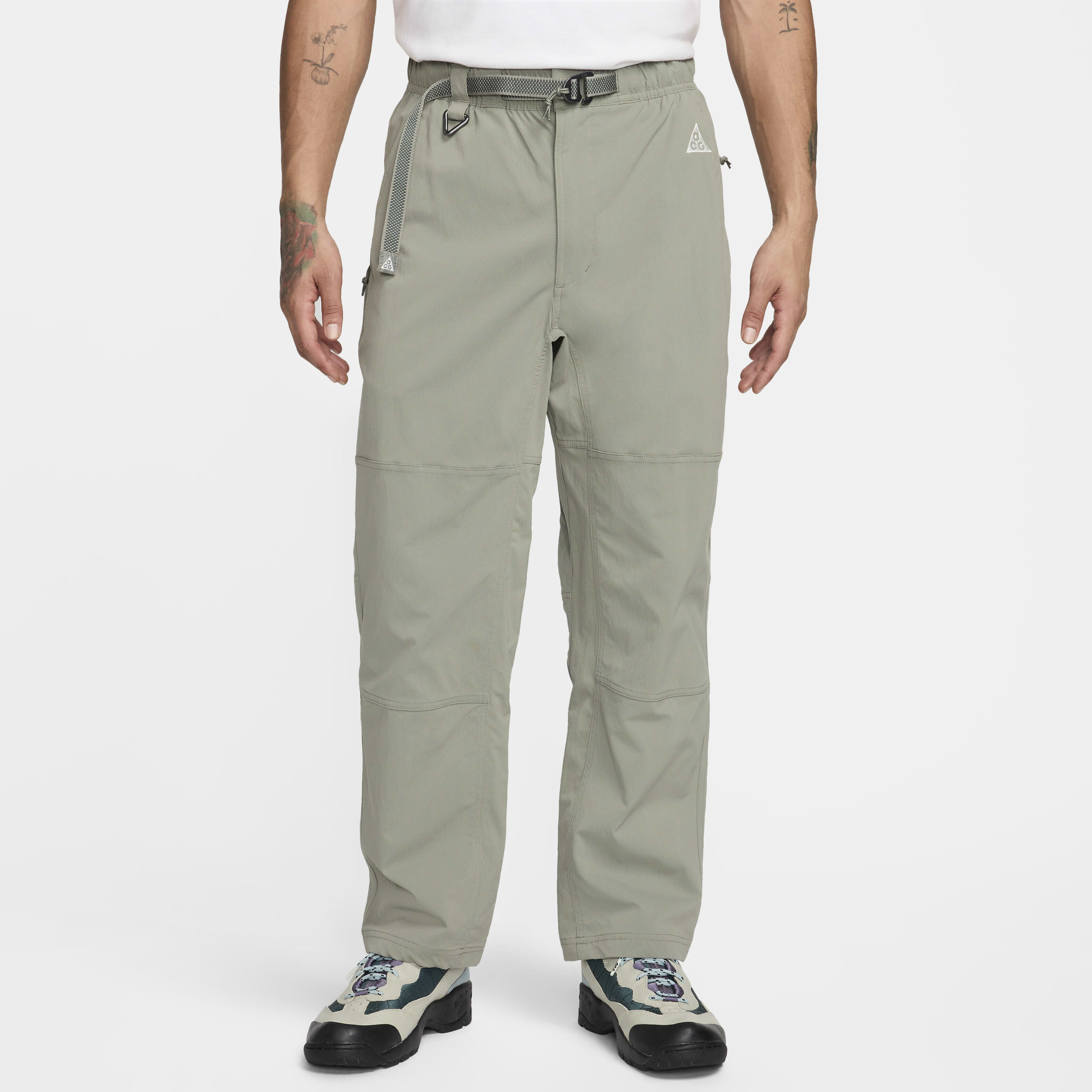 Nike hiking trousers 2025