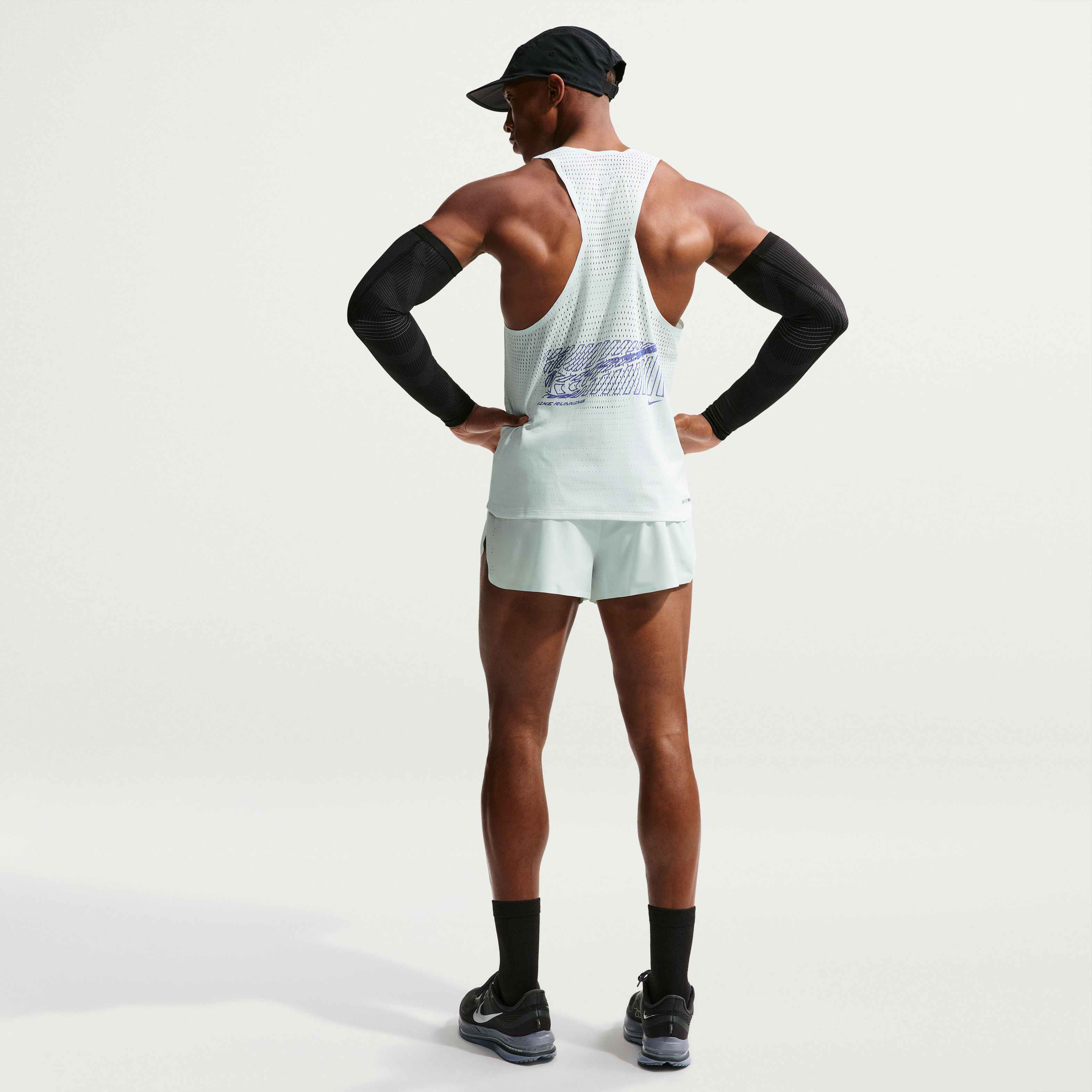 Nike AeroSwift image number 4