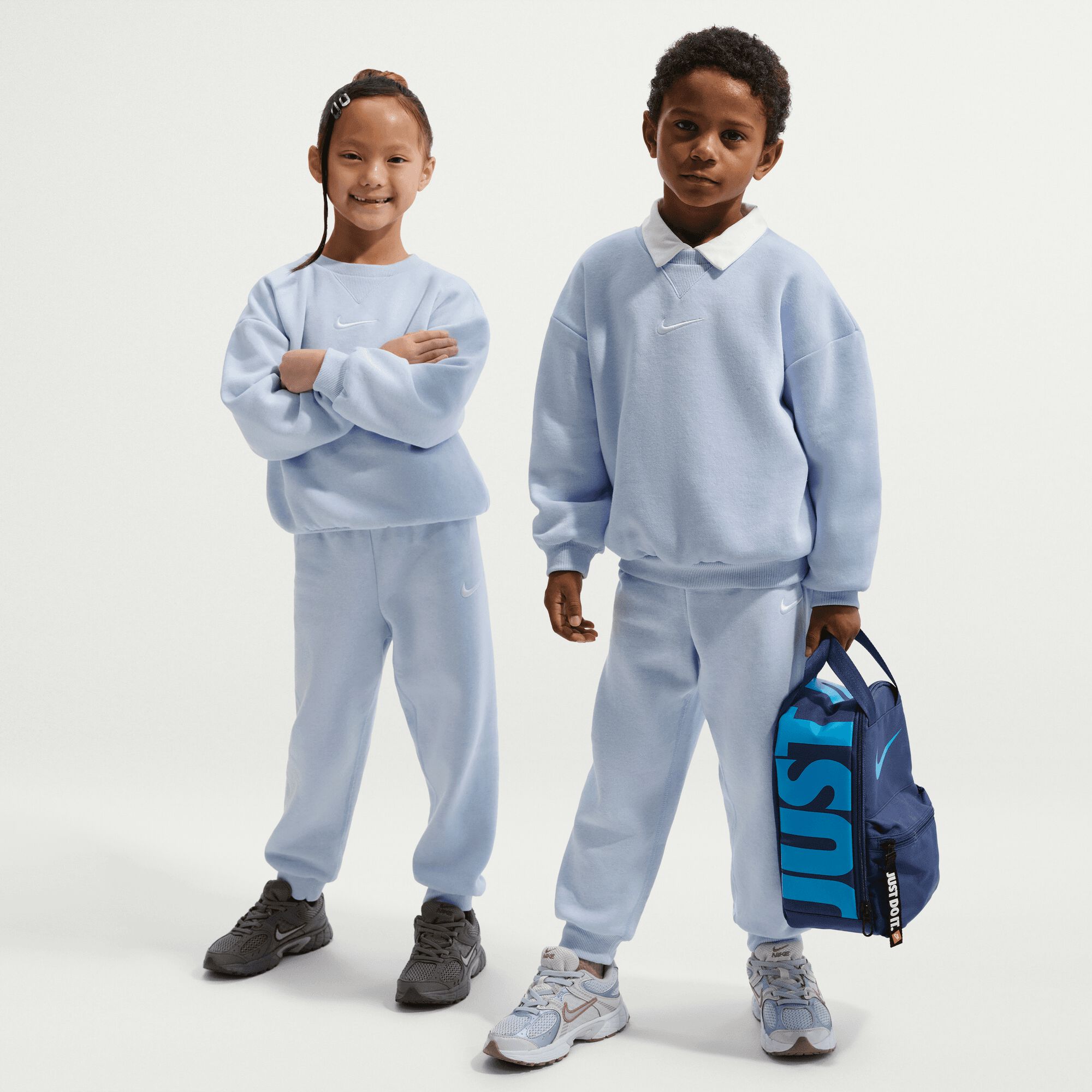 Nike image number 1