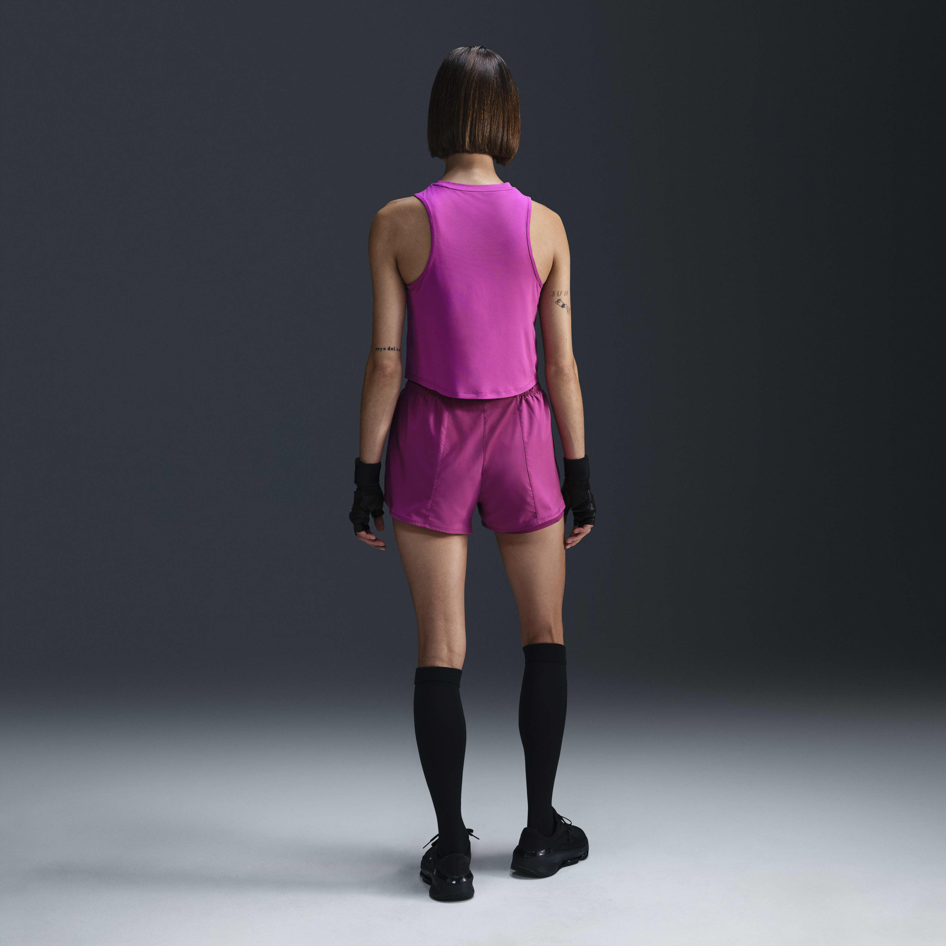 نايكي ون كلاسيك image number 4