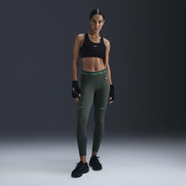 Nike Pro