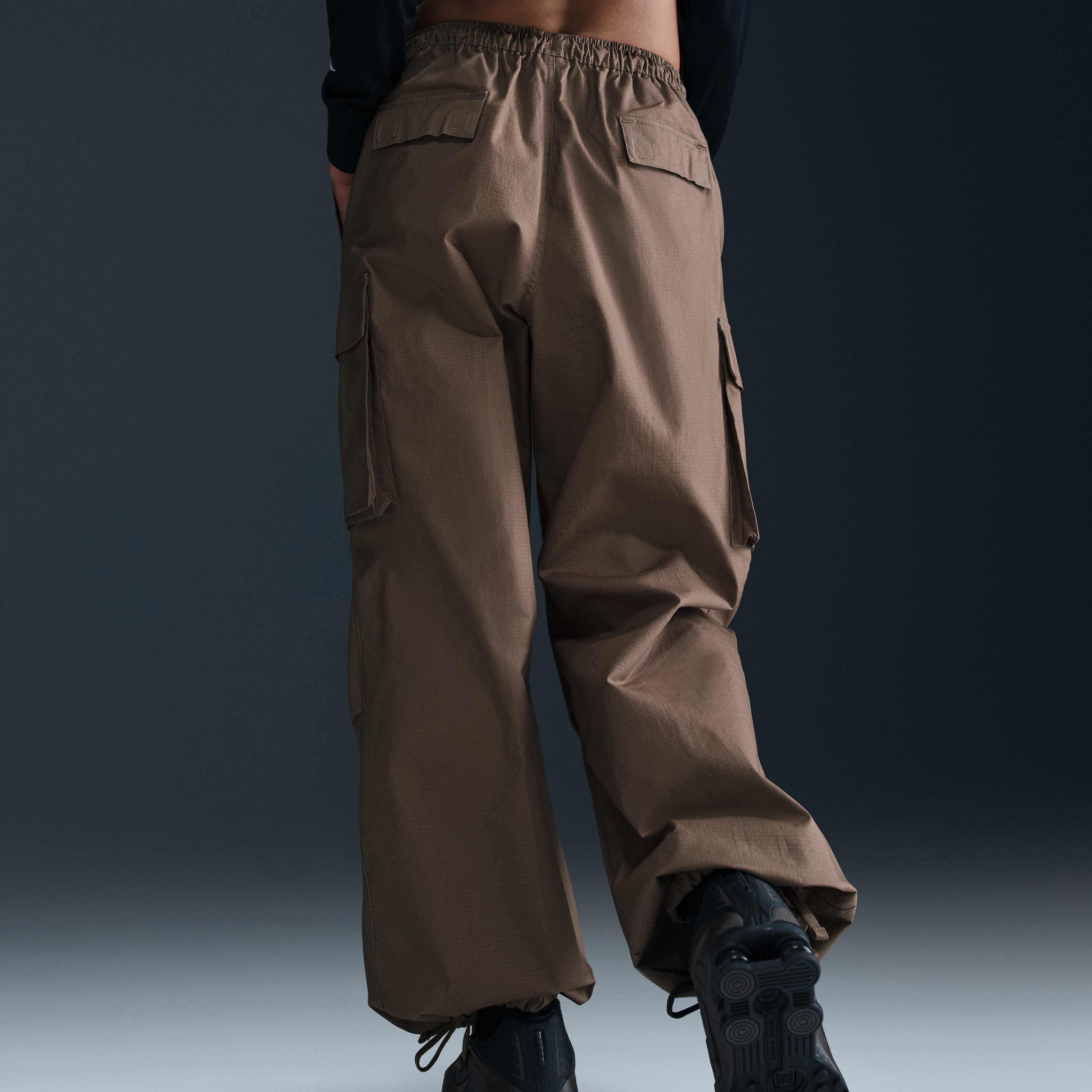 Nike Sportswear image number 2