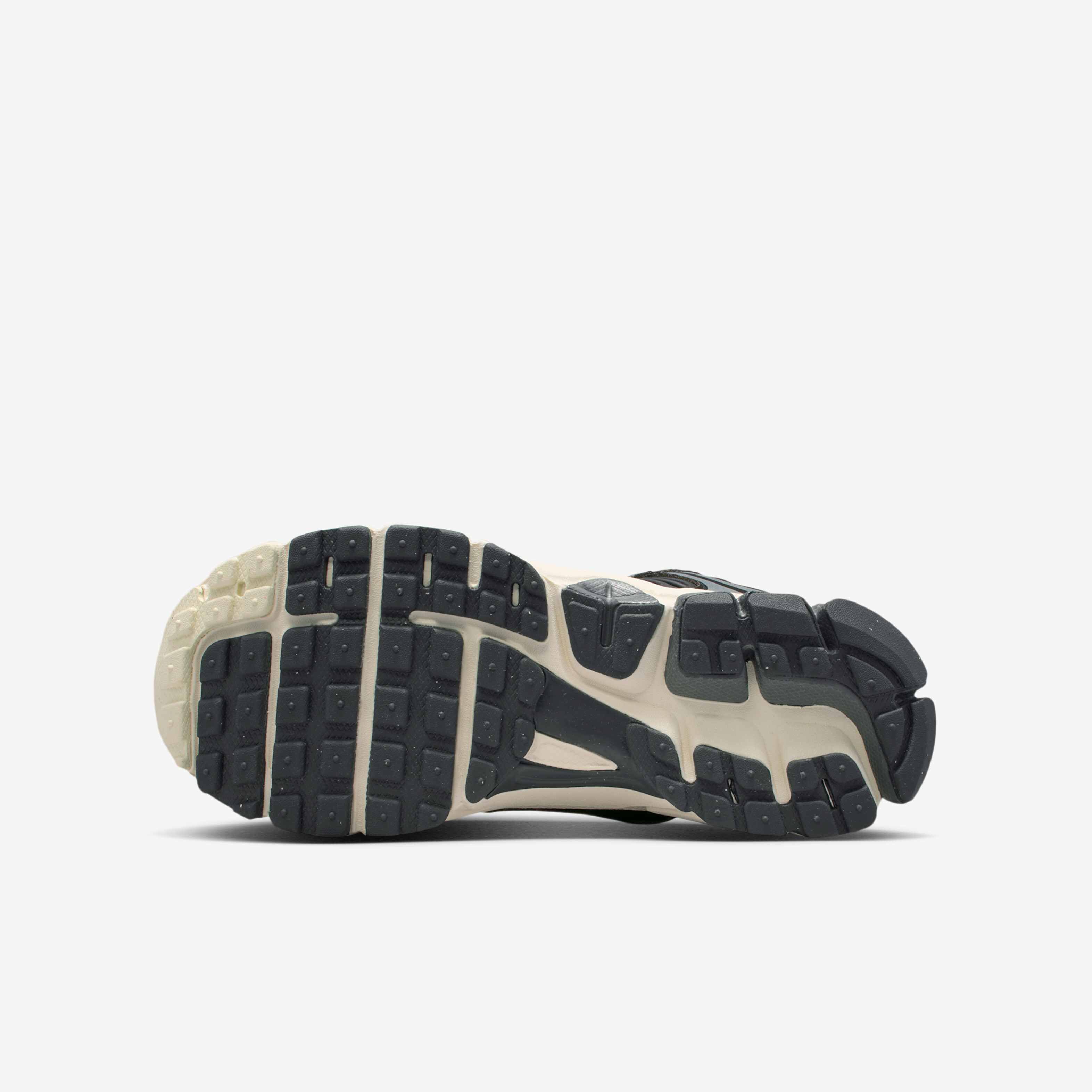 Nike Vomero 5 image number 1