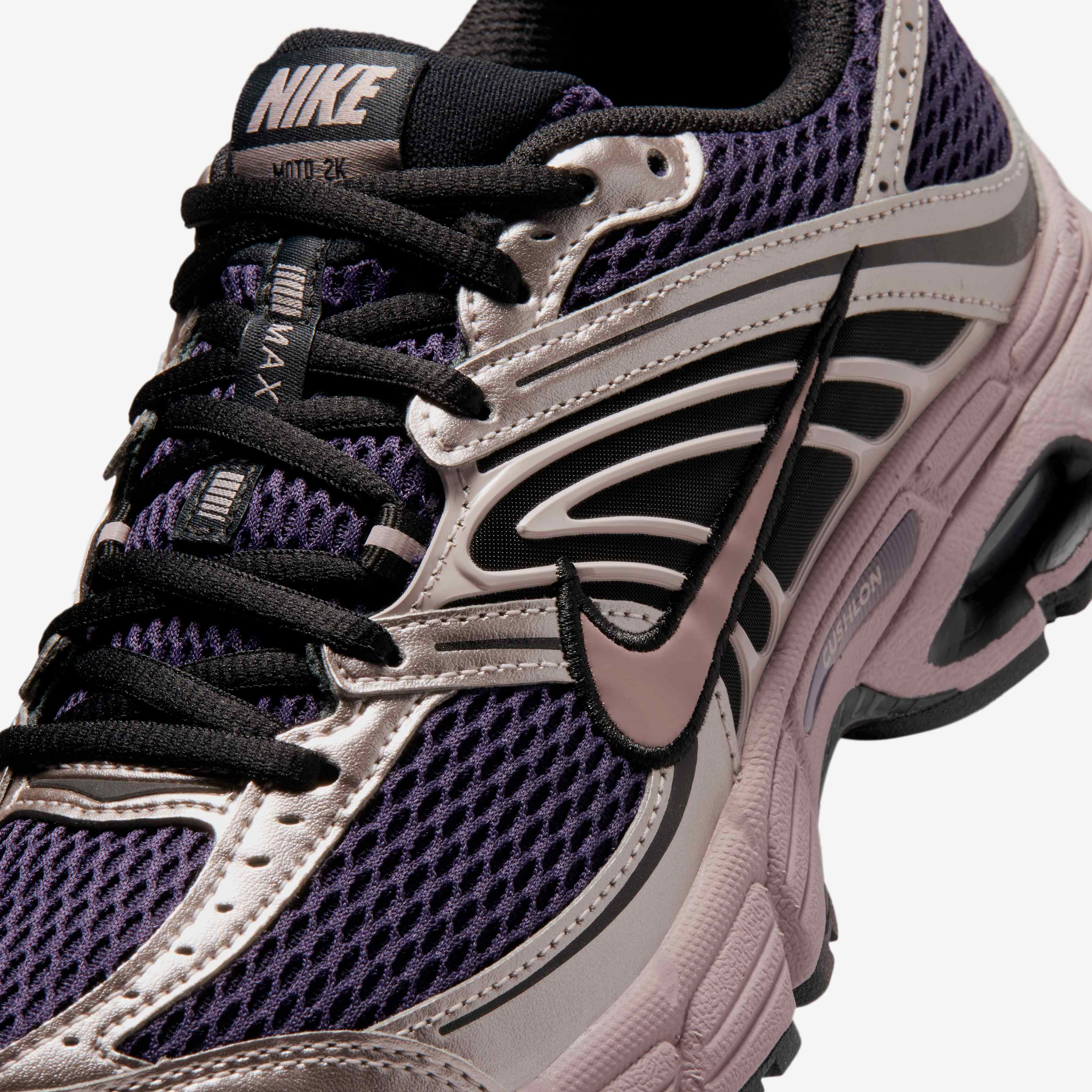 Nike Air Max Moto 2K image number 6