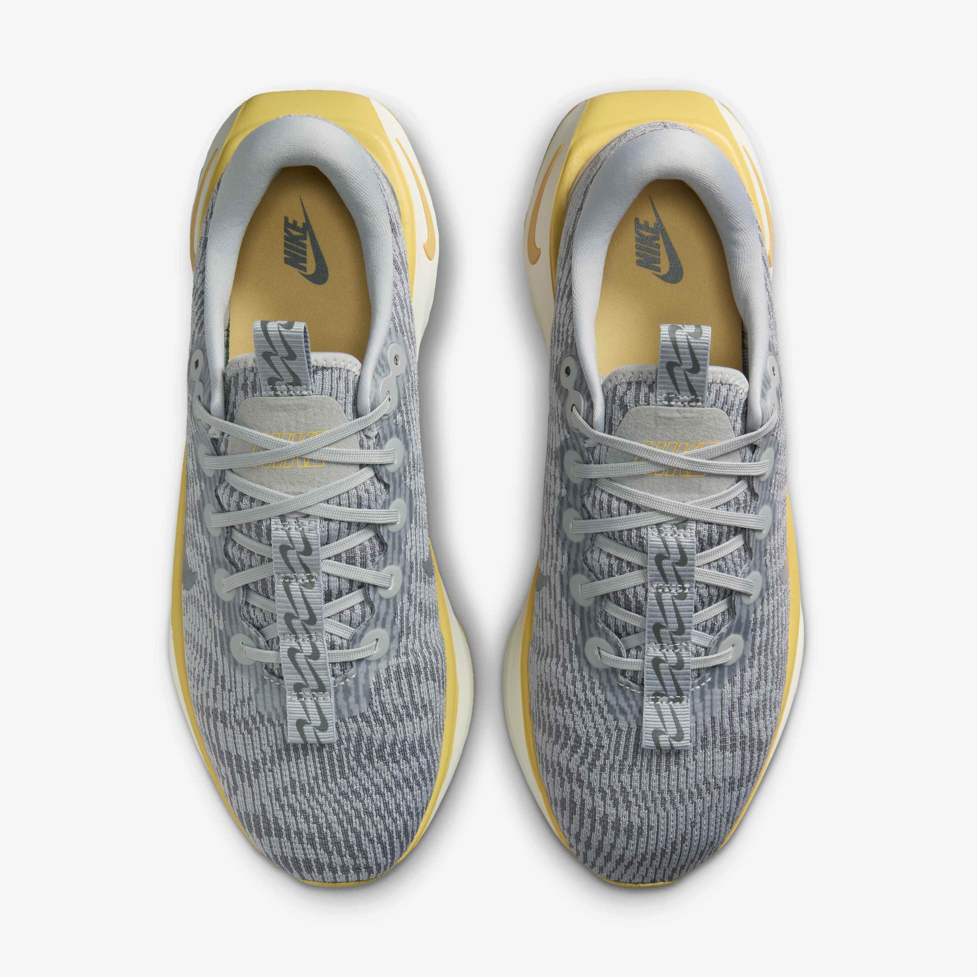 نايكي موتيفا image number 3