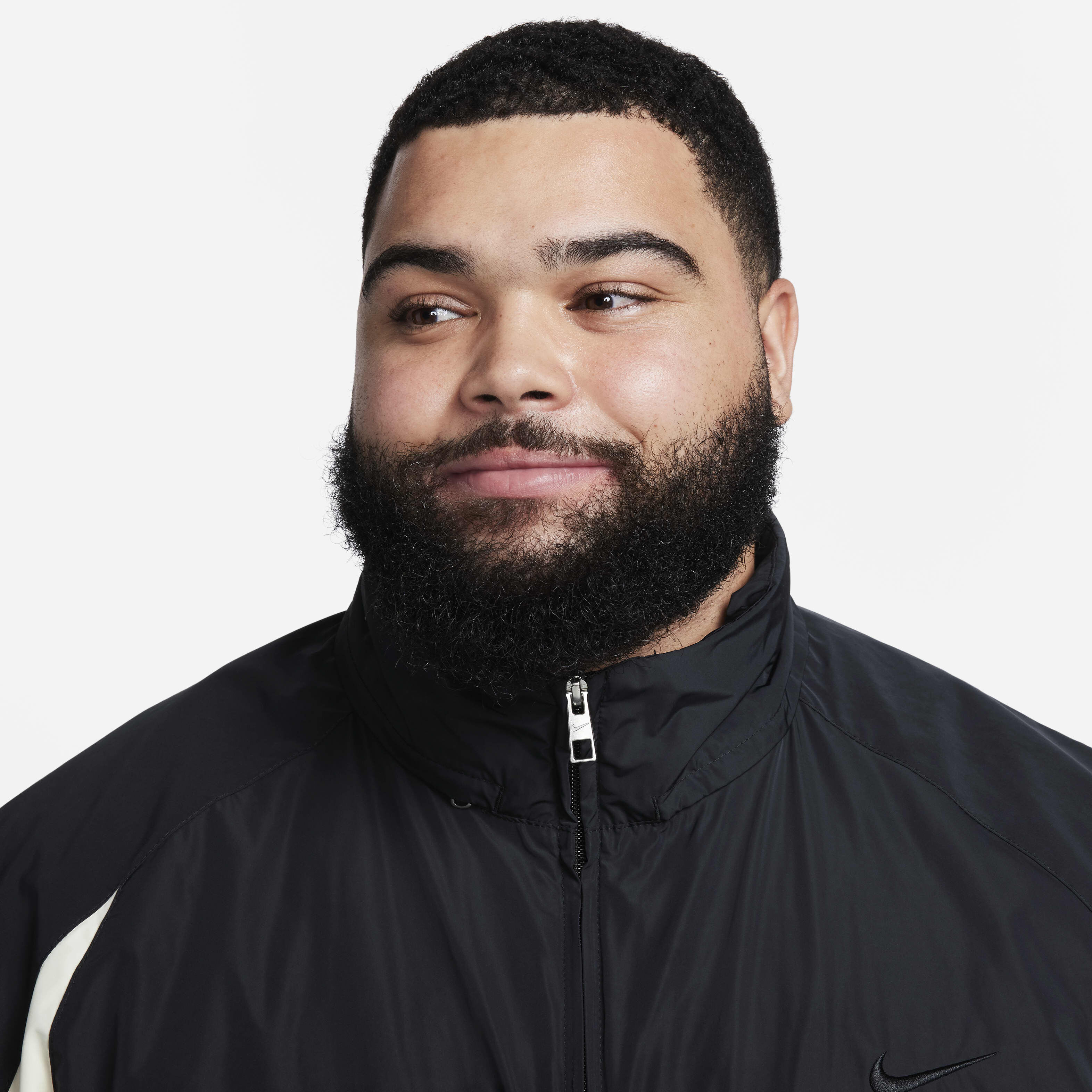 نايكي سووش image number 11