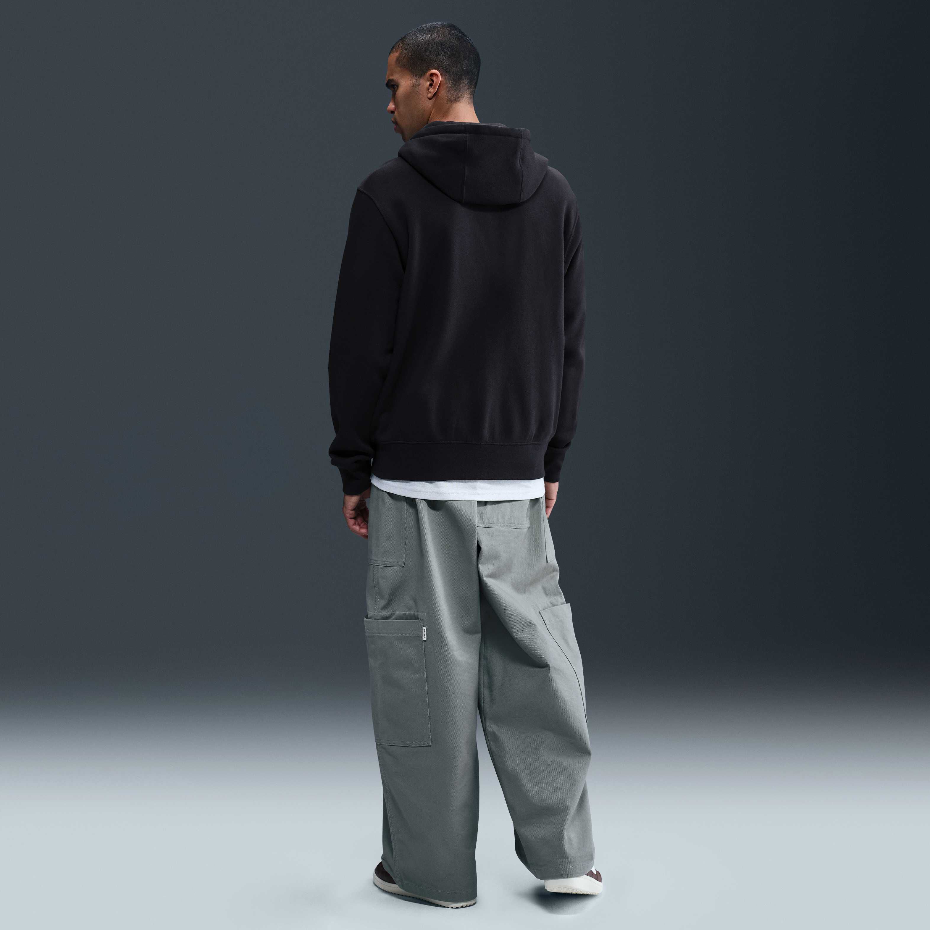 Nike Sportswear Club image number 4