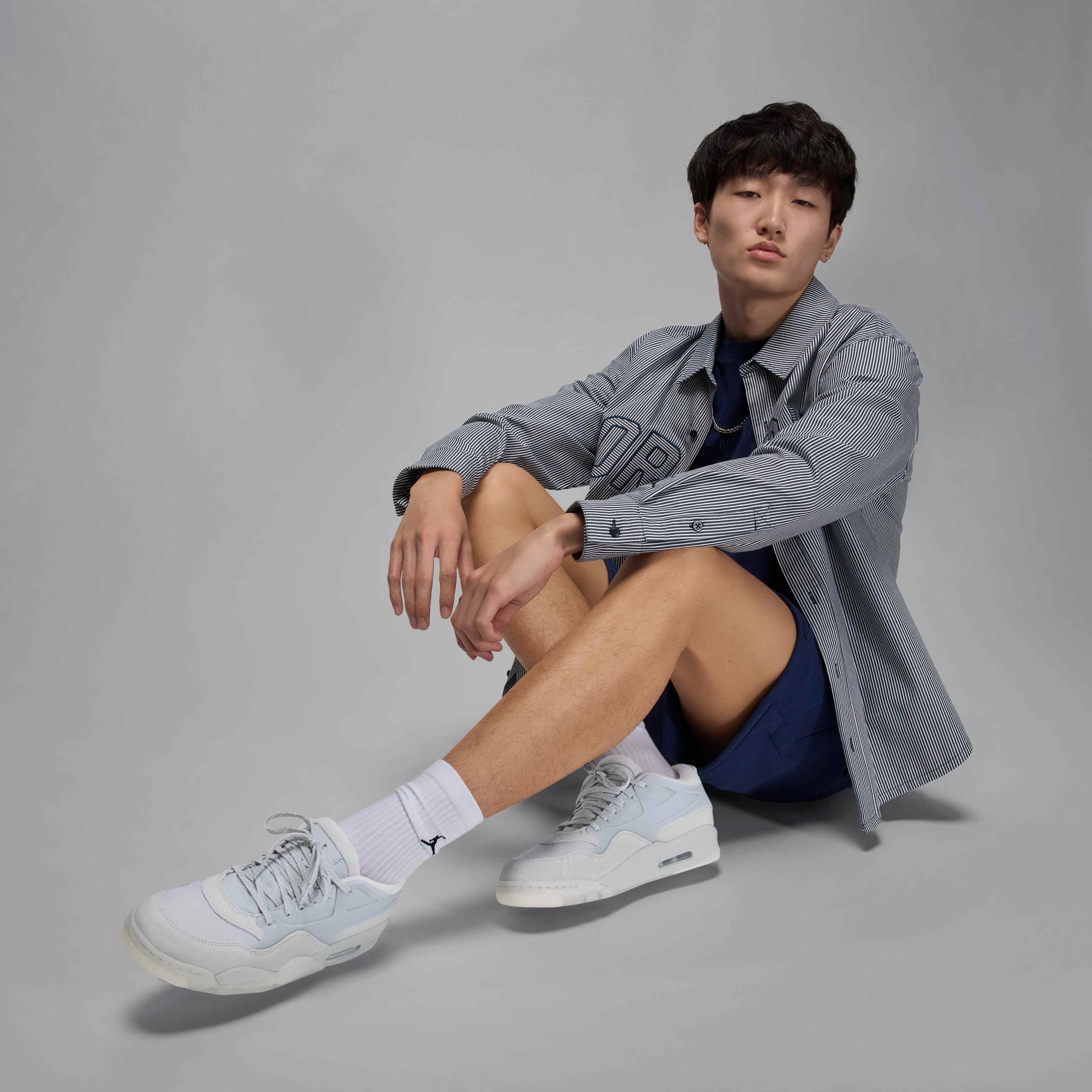 Air Jordan 4 RM image number 9