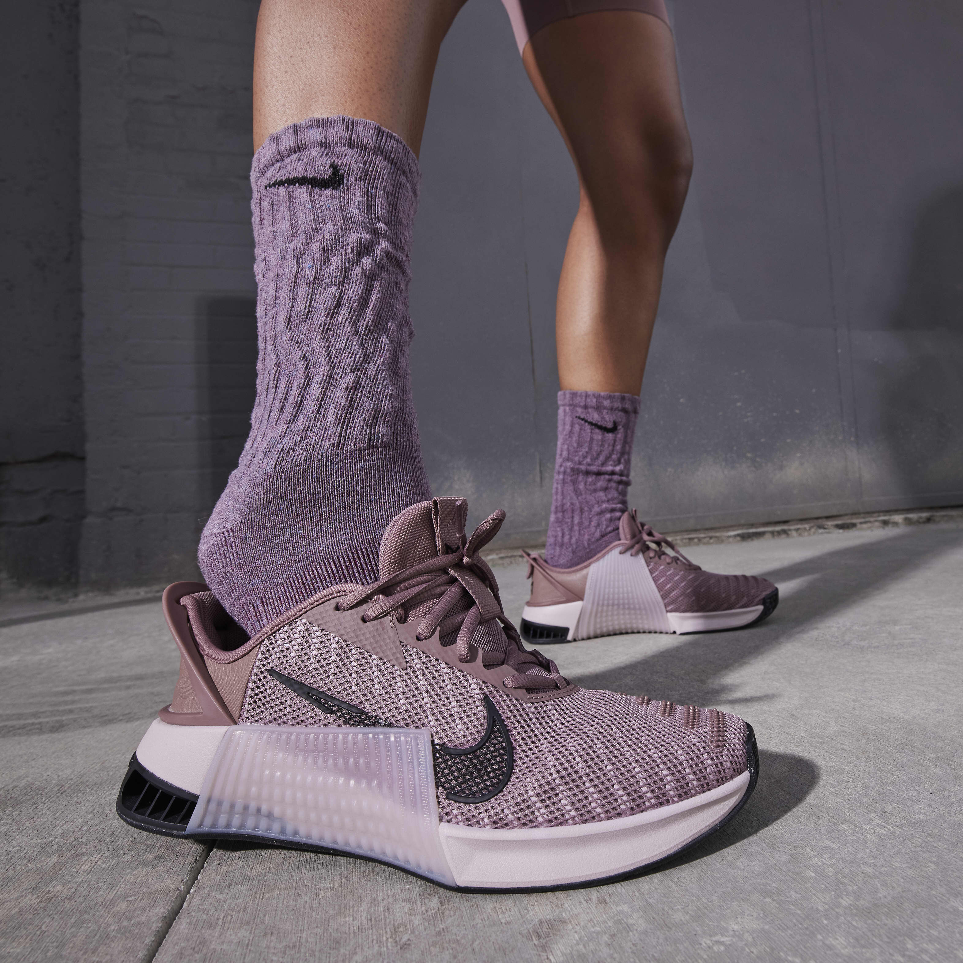 Nike metcon 4 particle rose shop