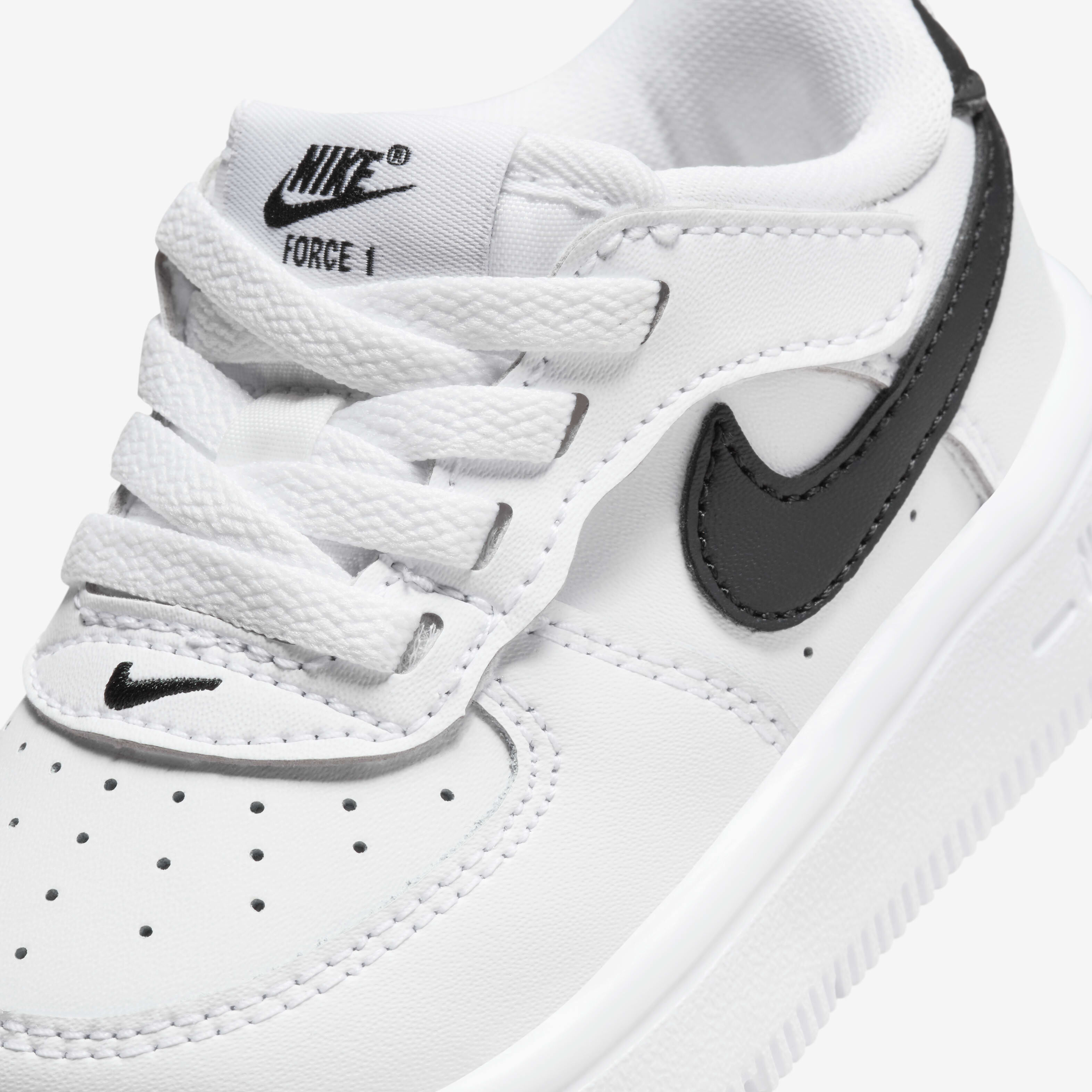 Nike Force 1 Low EasyOn image number 6