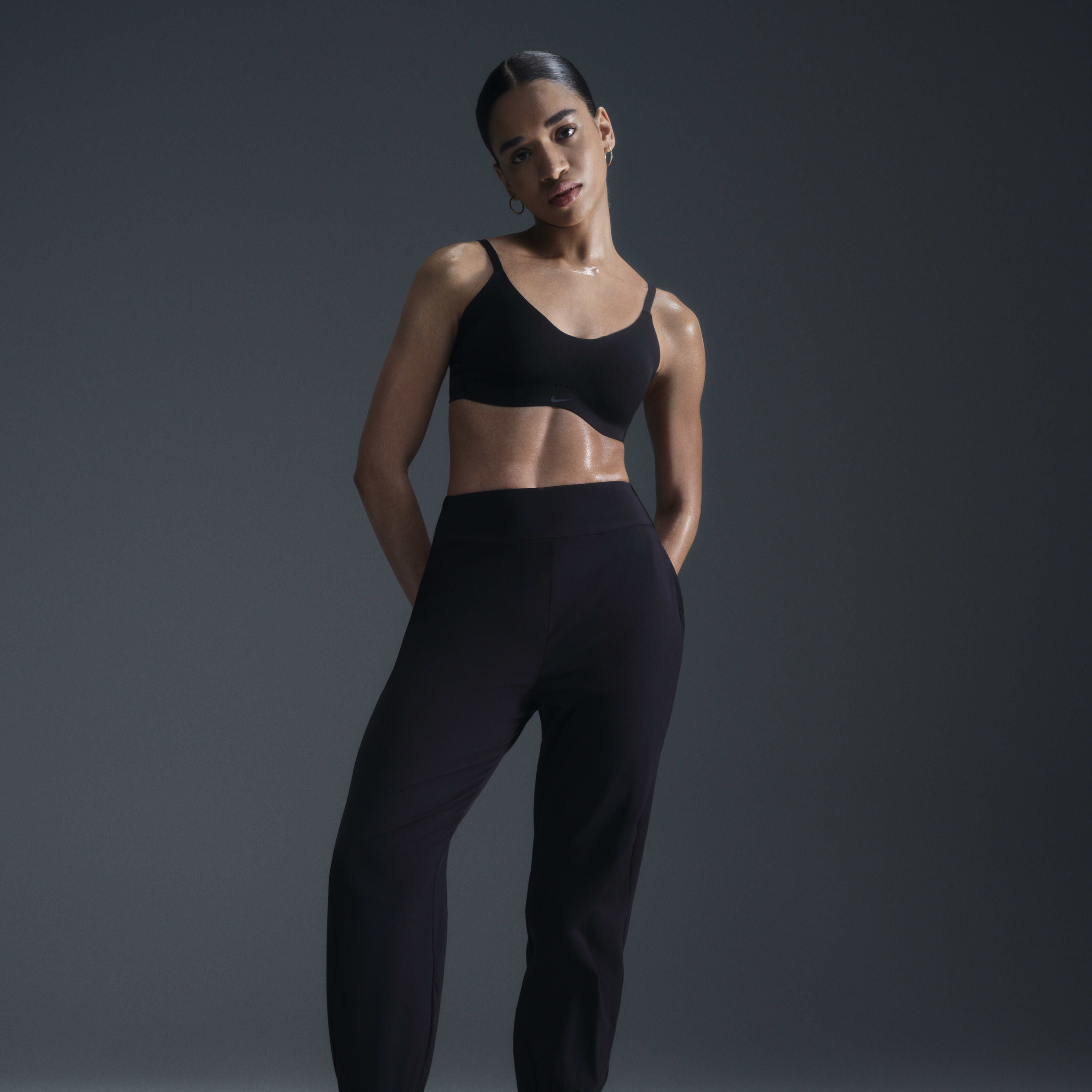 Nike slim fit womens joggers discount