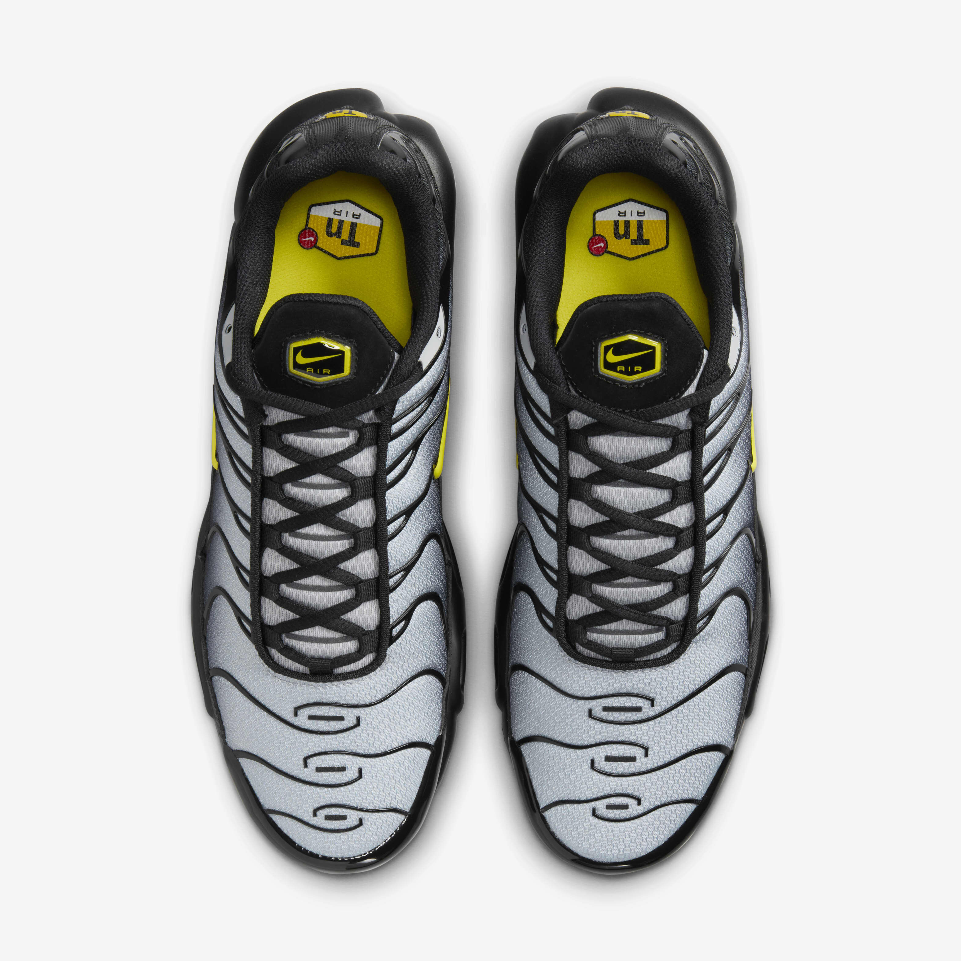 Nike Air Max Plus image number 3