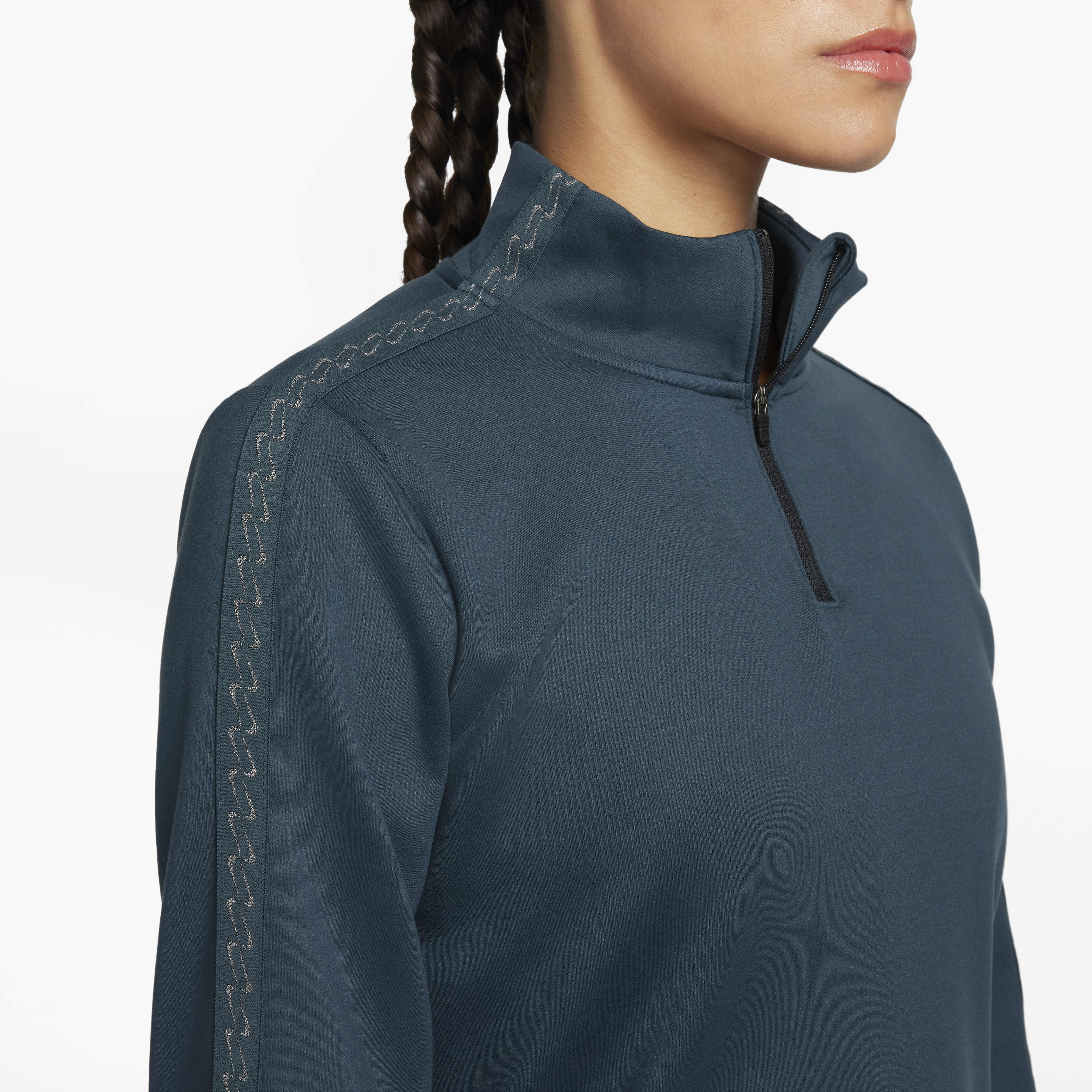 Nike Therma-FIT One image number 4