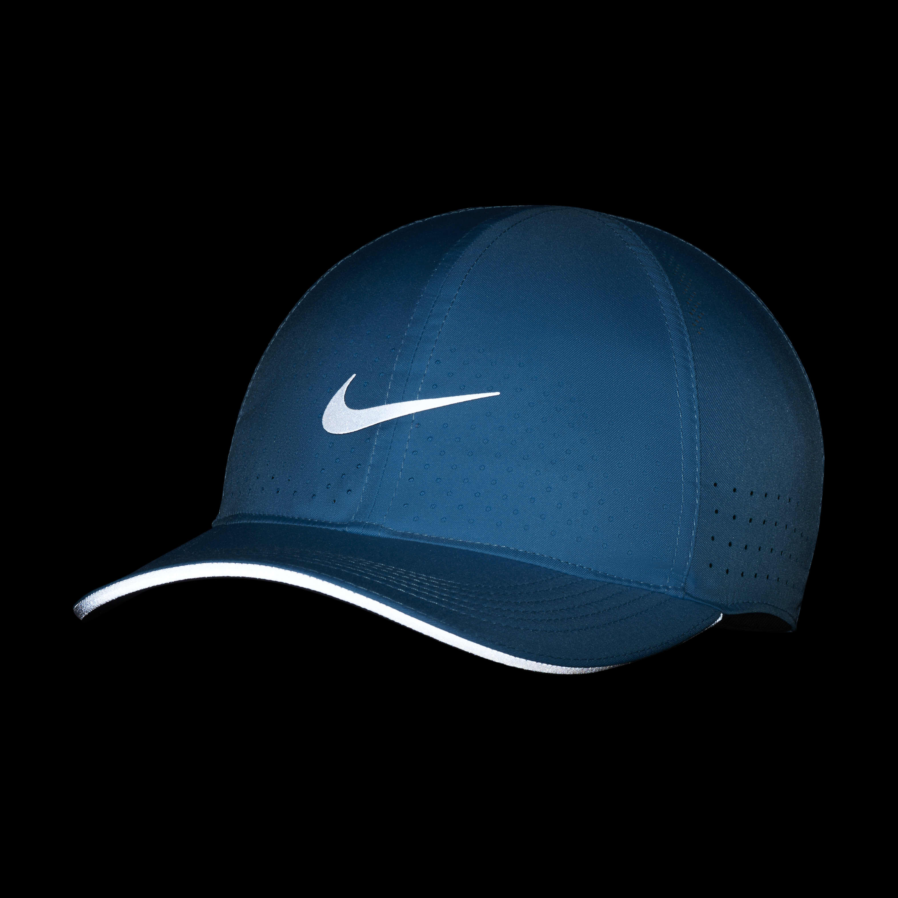 Nike Dri-FIT AeroBill Featherlight image number 2