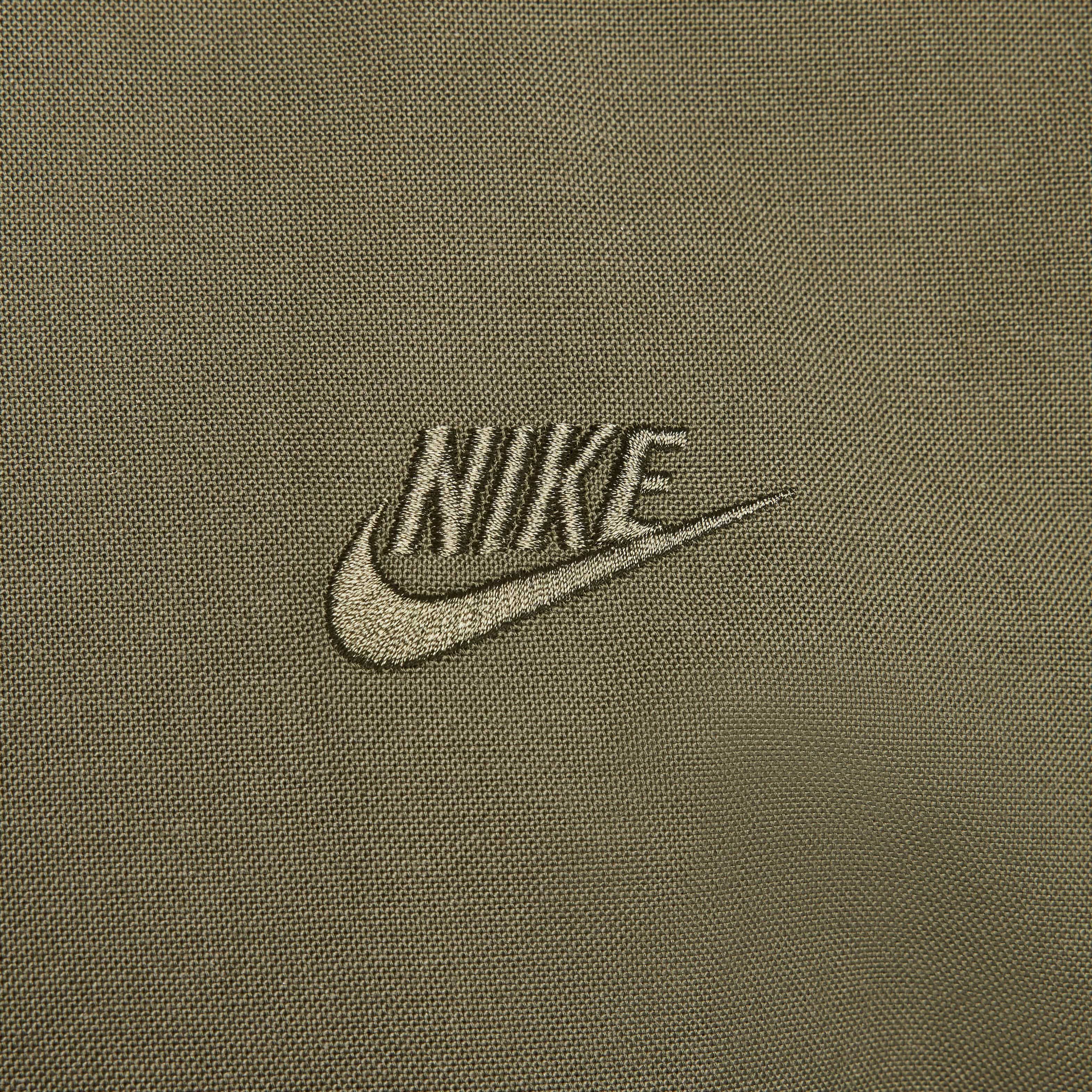 Nike Club image number 3