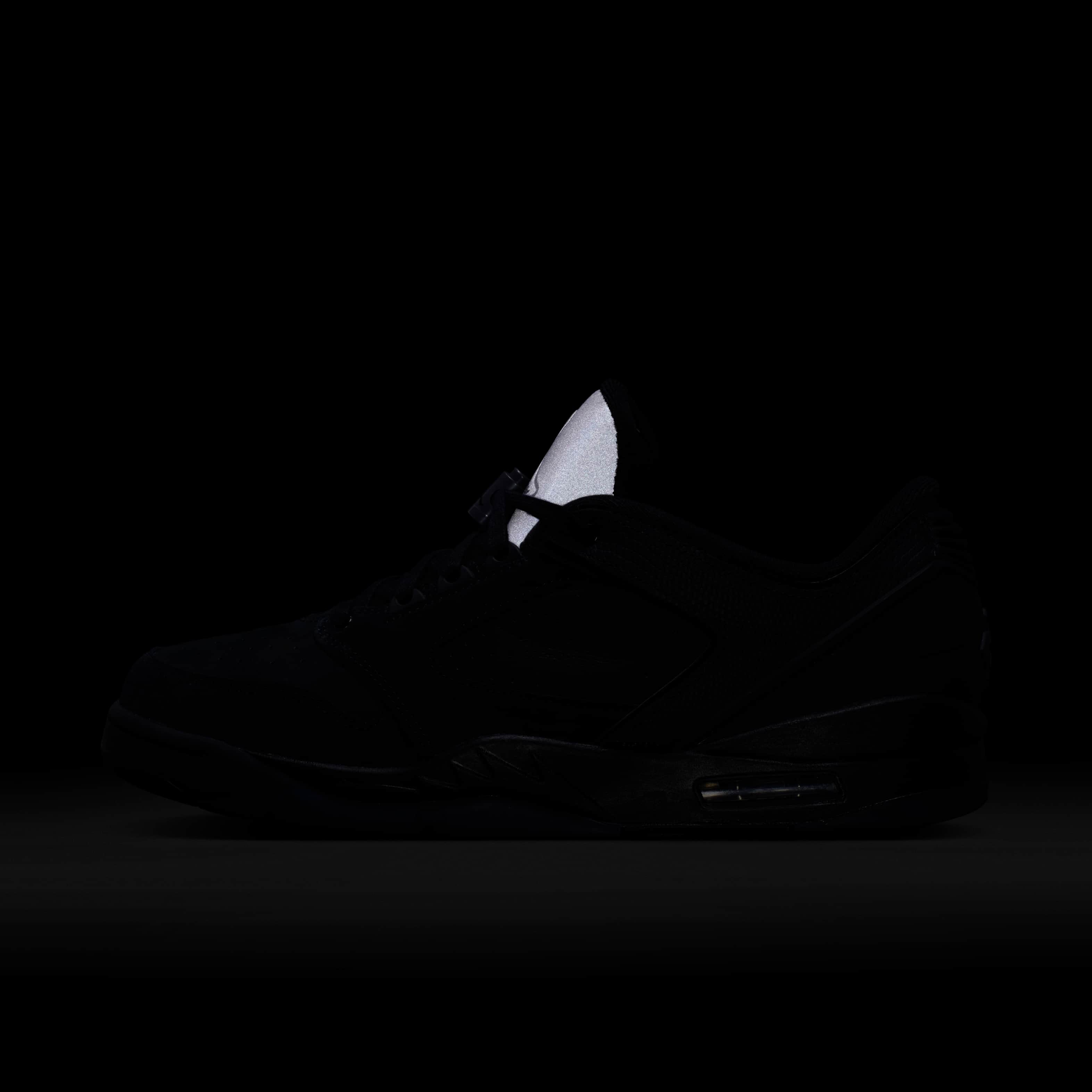 جوردان سيكستي بلس لو image number 8