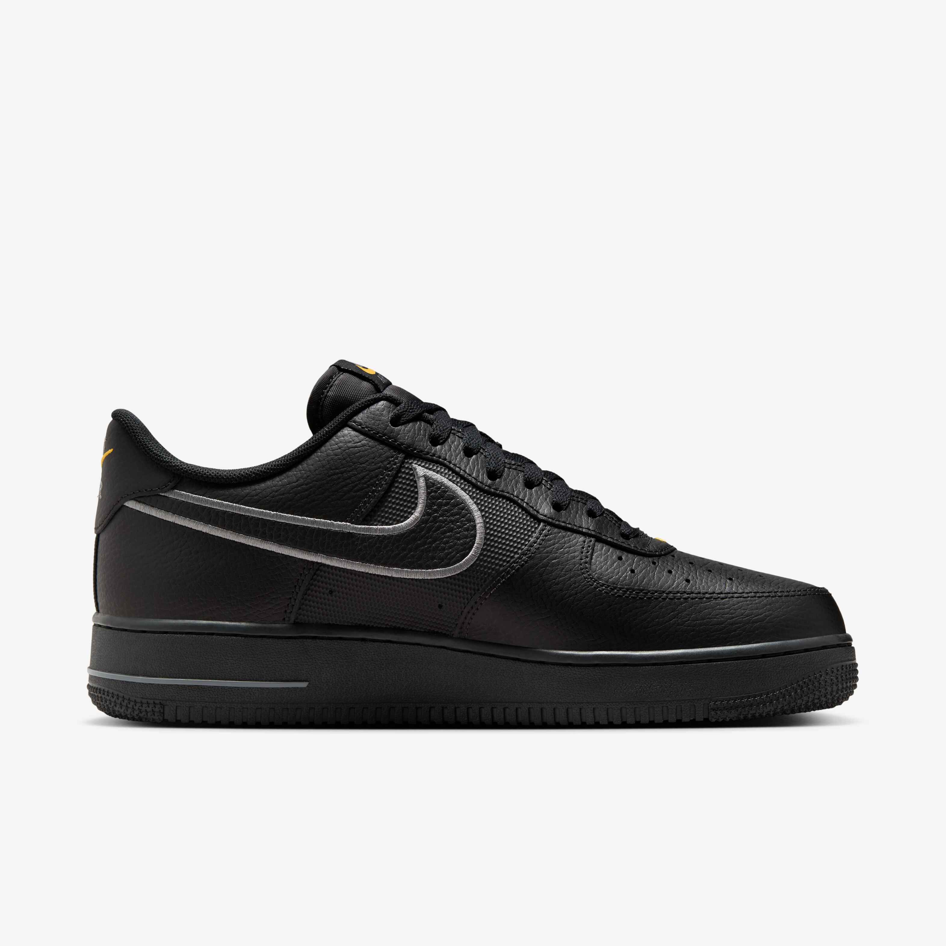 Nike Air Force 1 '07 image number 2
