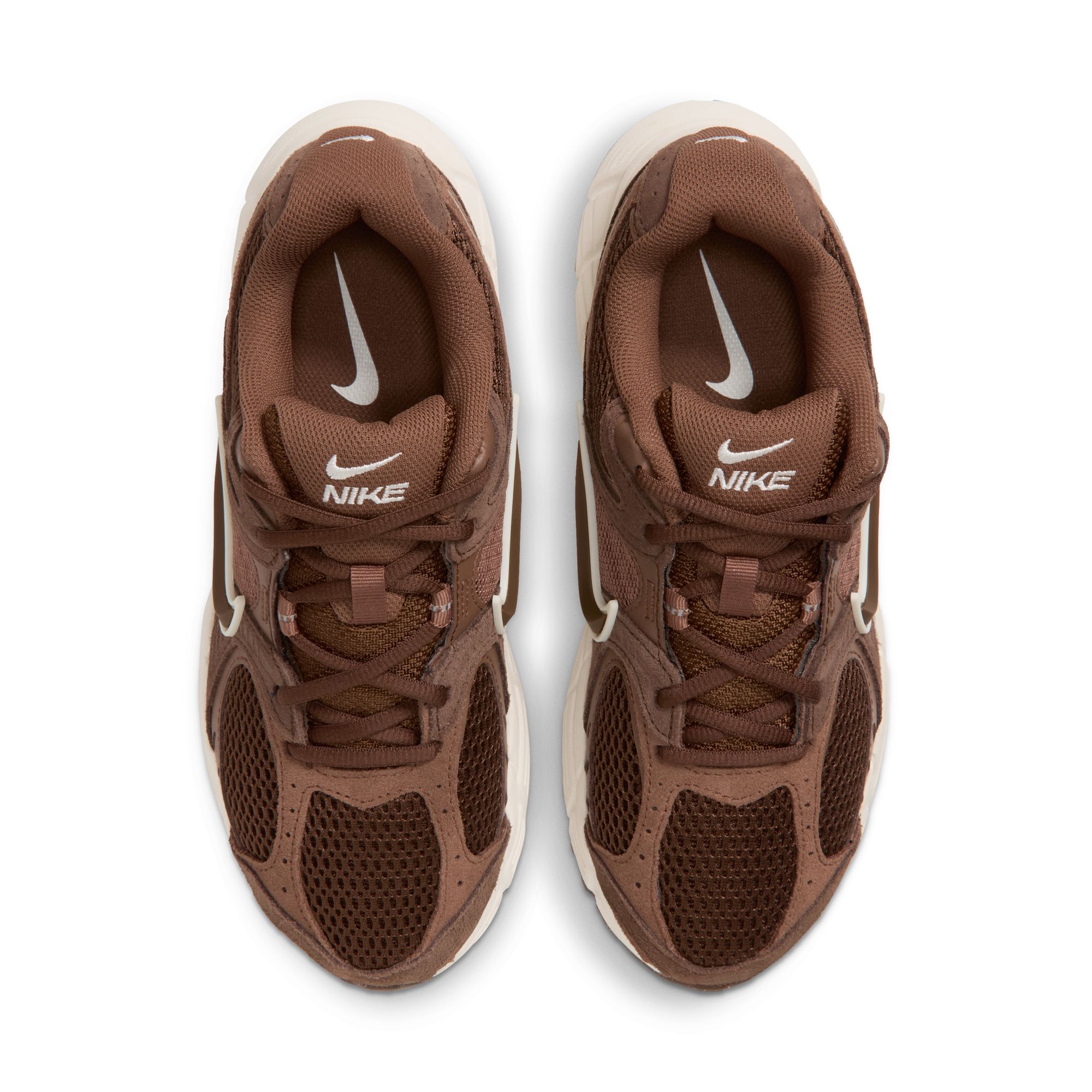 Nike V5 RNR Suede image number 3
